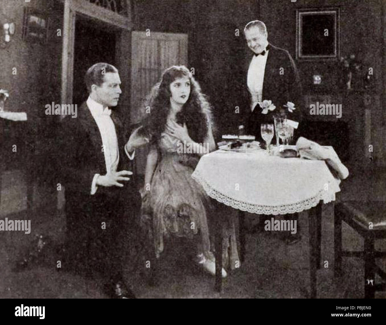 1839 Wedding Bells (1921) - 4 Foto Stock
