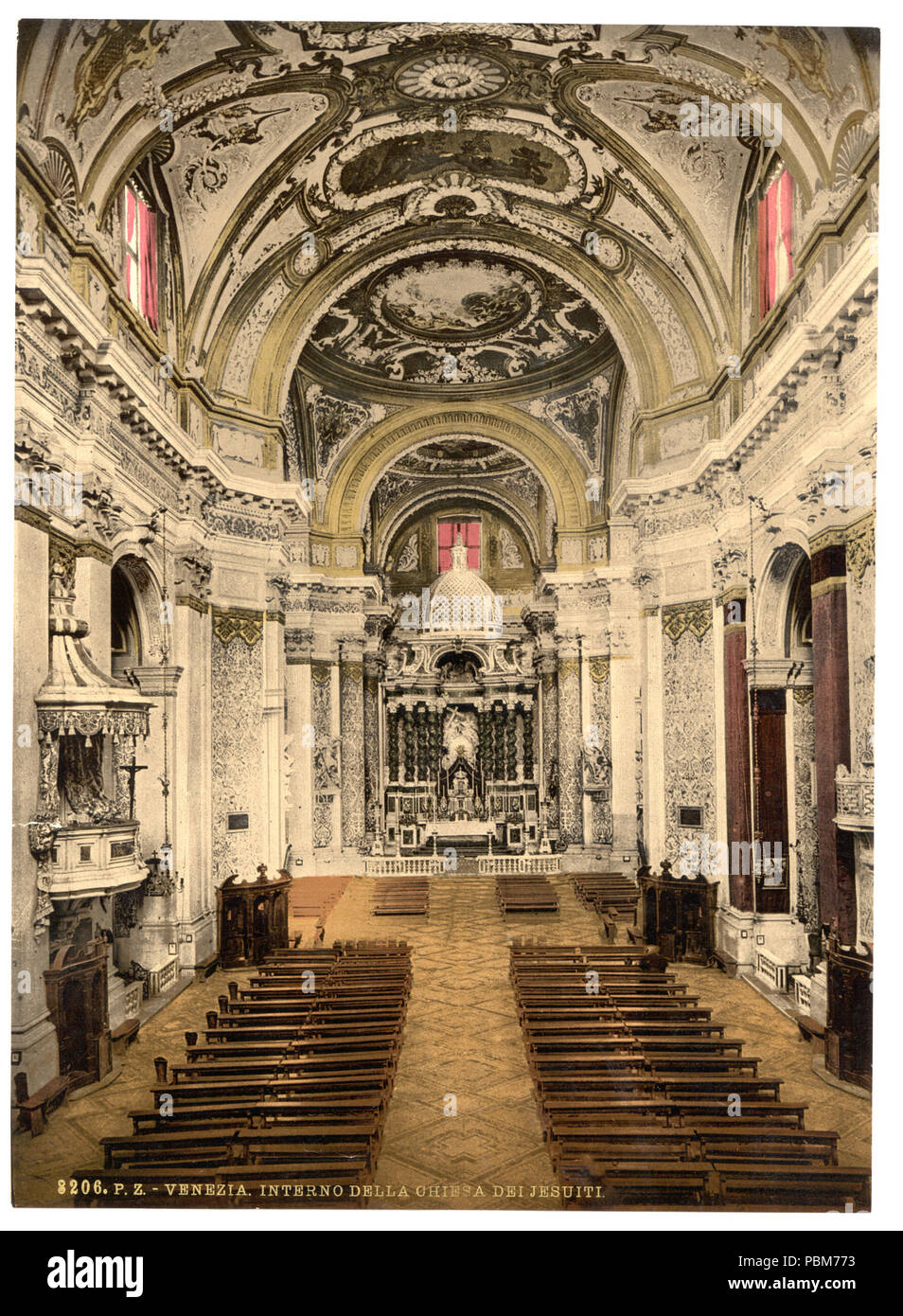 . Interno della chiesa dei Gesuiti, Venezia, Italia. Ulteriori informazioni circa la stampa Photochrom Collection è disponibile a http://hdl.loc.gov/loc.pnp/pp.pgz; stampa n. '8206'.; titolo dalla Detroit Publishing Co., catalogo J-sezione estera, Detroit, Michigan. : Detroit Publishing Company, 1905.; fa parte di: Viste di architettura e di altri siti in Italia nella stampa Photochrom collection.. Tra il 1890 e il 1900 806 interno della chiesa dei Gesuiti, Venezia, Italia-LCCN2001701061 Foto Stock
