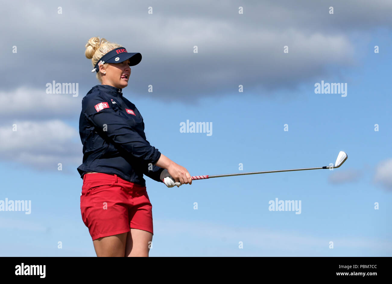 Charley Hull dell'Inghilterra sul diciassettesimo tee durante il giorno tre dell'Aberdeen Standard Investments 2018 Ladies Scottish Open al Gullane Golf Club. STAMPA ASSOCIAZIONE Foto, Foto data: Sabato 28 luglio 2018. Il credito fotografico dovrebbe essere: Jane Barlow/PA Wire. Foto Stock