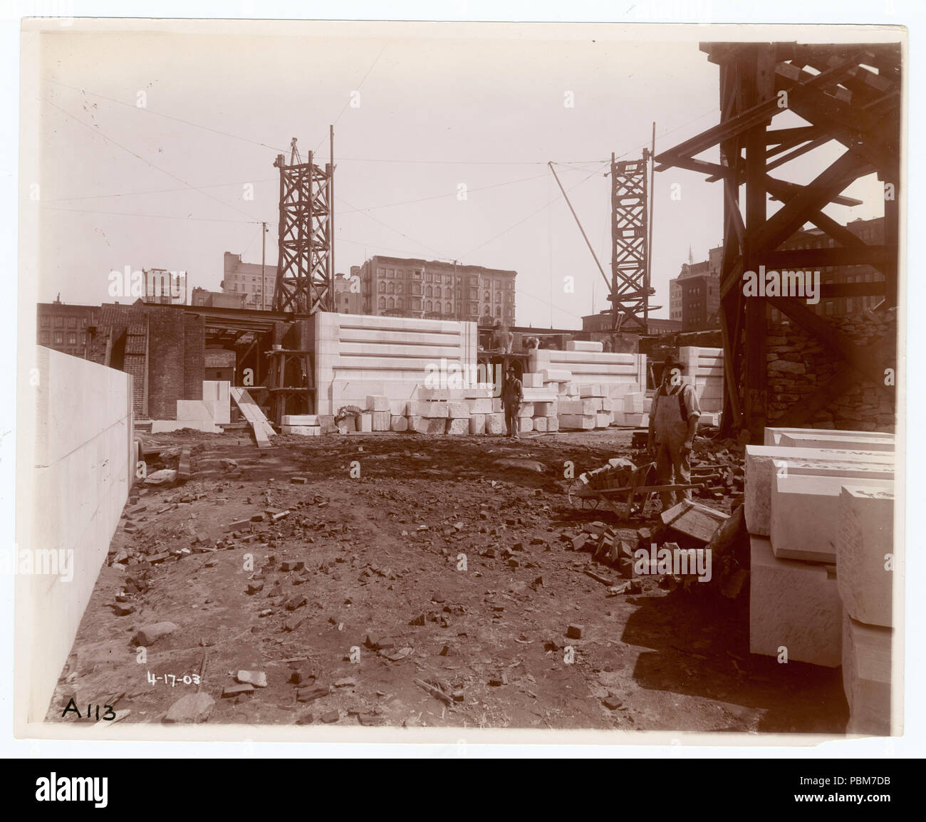 808 lavoro interiore - Primi passi per la costruzione di pareti di marmo (NYPL b11524053-489567) Foto Stock