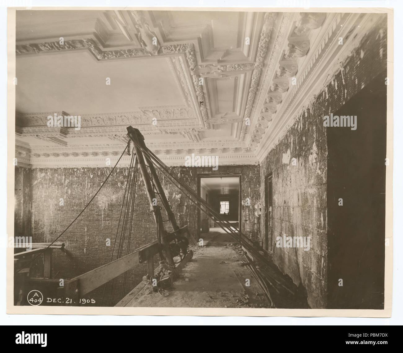 808 lavoro interiore - gesso decorazione del soffitto (NYPL b11524053-489671) Foto Stock