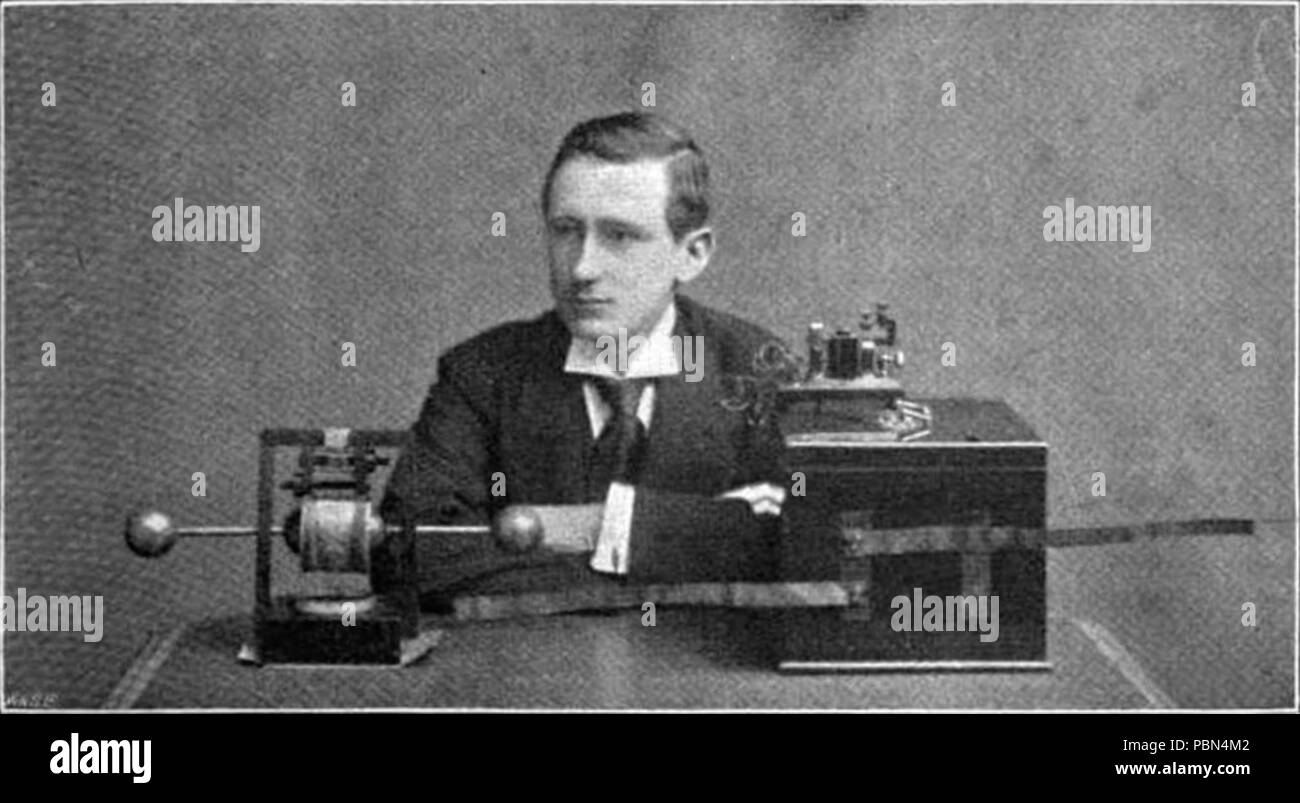 996 Marconi e la sua apparecchiatura wireless 1897 Foto Stock