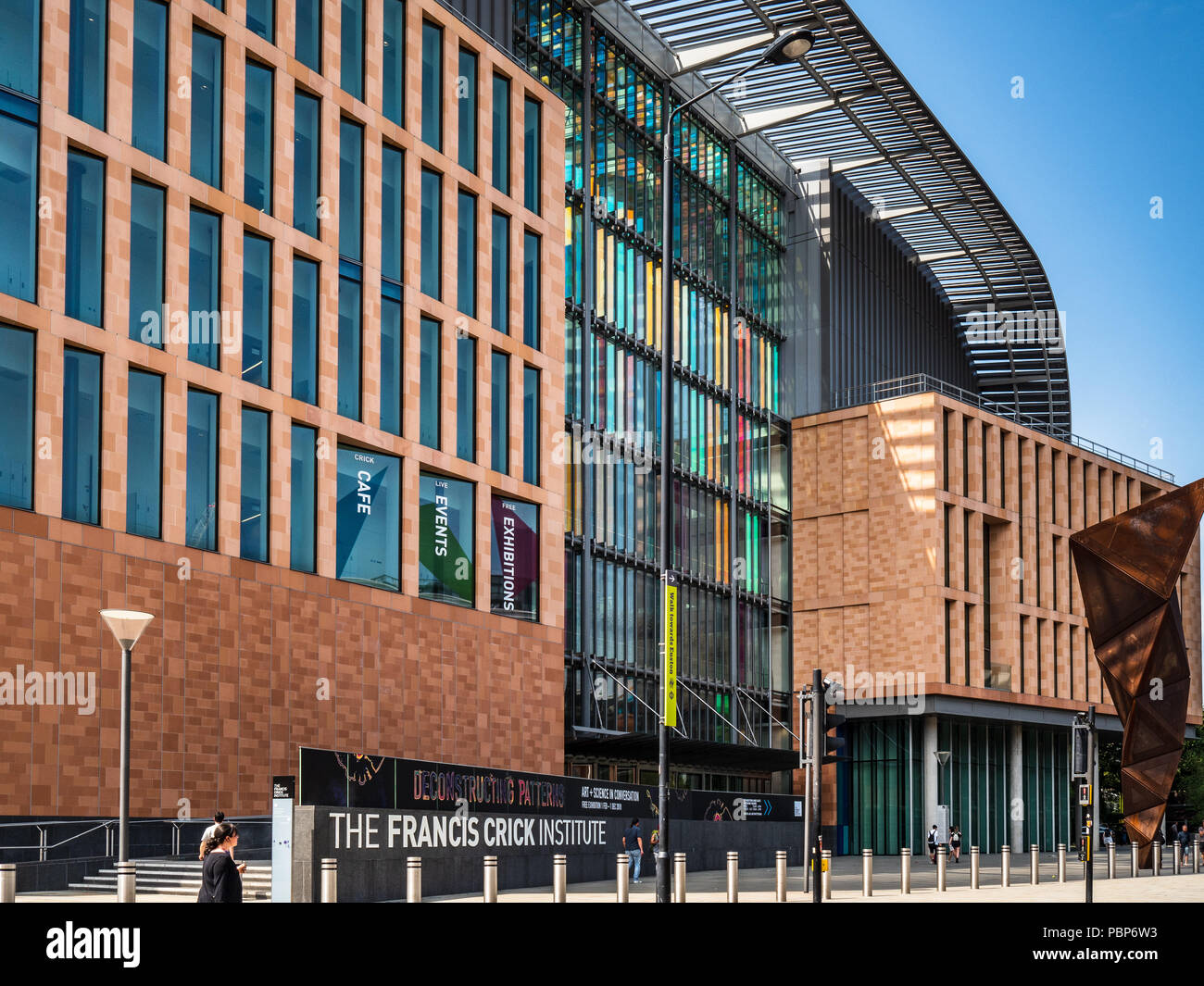 Il Crick - Francis Crick Institute di Londra - un nuovo istituto di ricerche in biomedicina inaugurato nel mese di agosto 2016. Architetti: HOK e PLP Foto Stock