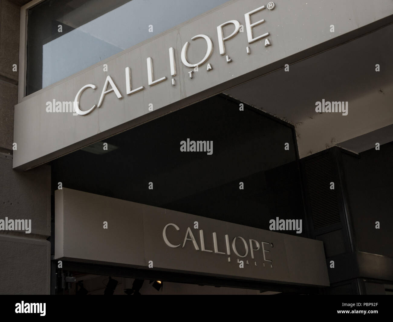 Belgrado, Serbia - Luglio 21, 2018: Calliope logo sul loro negozio principale di Belgrado. Calliope è un italiano di abbigliamento moda marchio di vendita al dettaglio sparsi in tutto il mondo Foto Stock