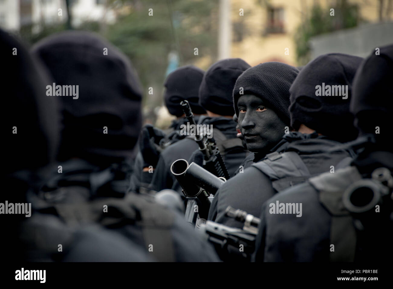 Lima, Regione di Lima, Perù. 29 Luglio, 2018. Peruviano forze speciali con temibili face paint visto marching.I membri del governo del Perù da forze armate, guardia costiera, ricerca e salvataggio, e polizia marzo in grande uniforme durante il paese della Gran Parada Militar. Questa sfilata si verifica sempre il giorno dopo il Perù giorno dell indipendenza segna la fine ufficiale di festeggiamenti in tutta la nazione. Credito: Jason Sheil/SOPA Immagini/ZUMA filo/Alamy Live News Foto Stock