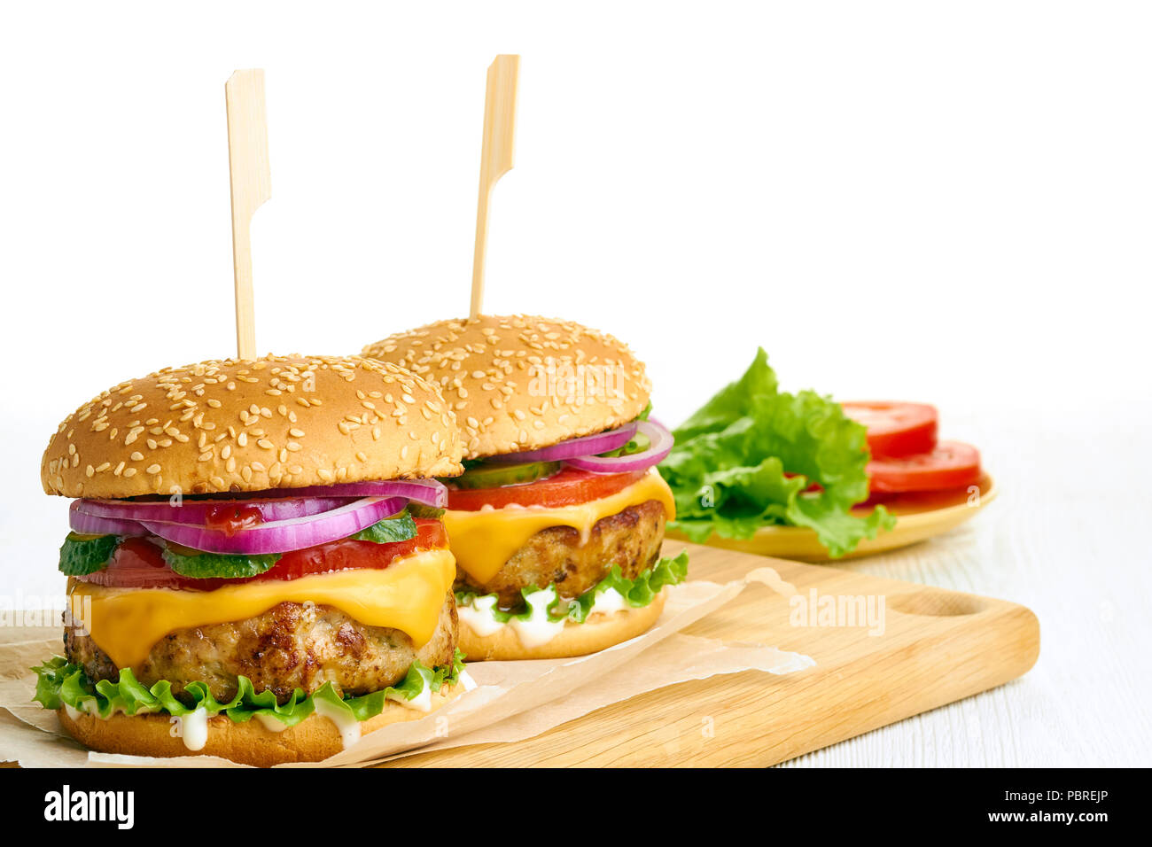 Due succosa cheeseburger close-up Foto Stock