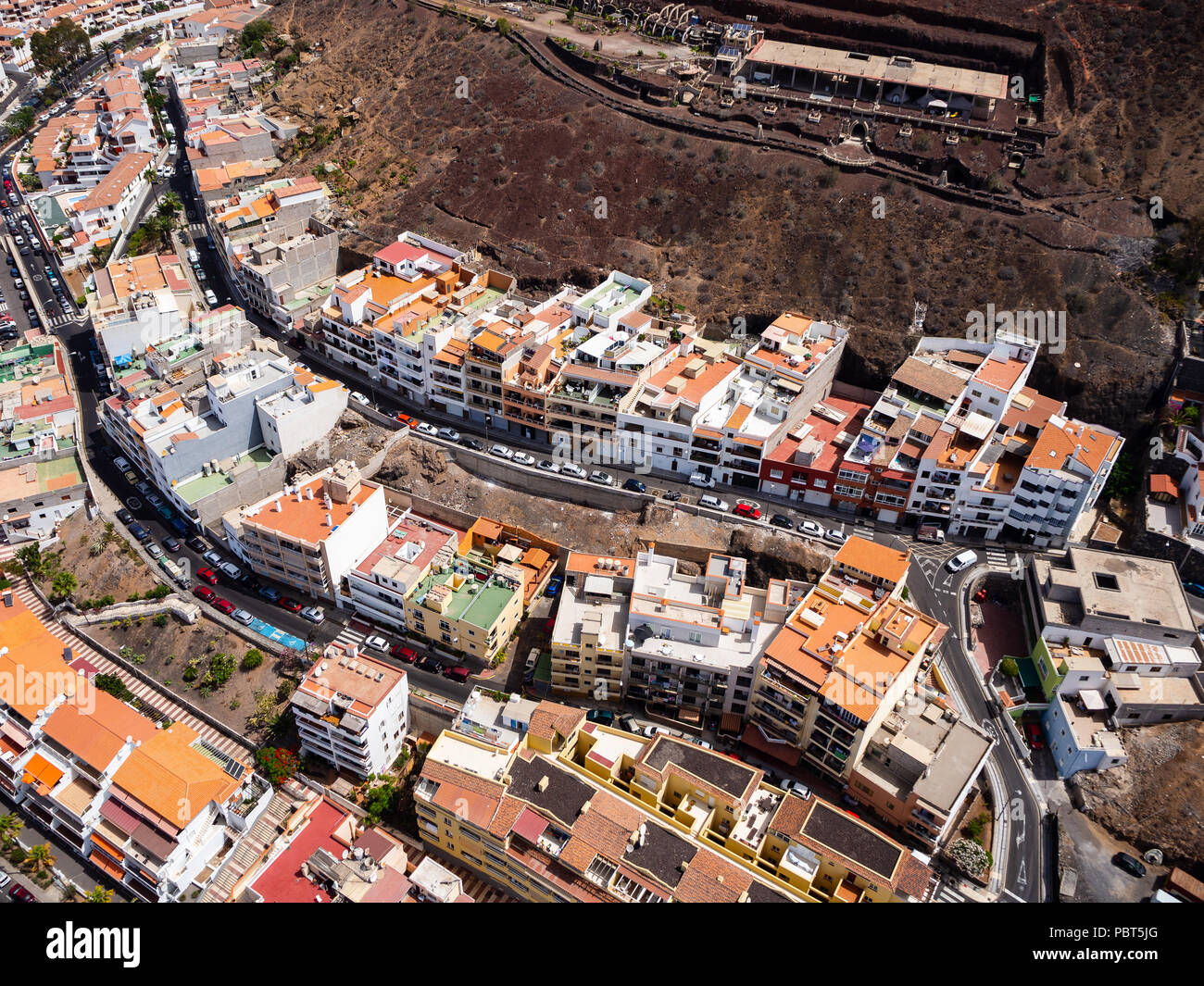 Vista aerea del lato sud dell'isola di Tenerife, inclusa Playa de las Americas Foto Stock