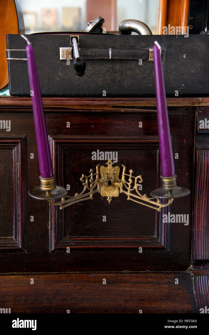 Set Di 3 Portacandele Vintage Gotici In Ferro Nero - Scheletro Corona - Altezze 23/28/30,5 Cm - Per Candelabro Centrotavola O Decorazione Rustica