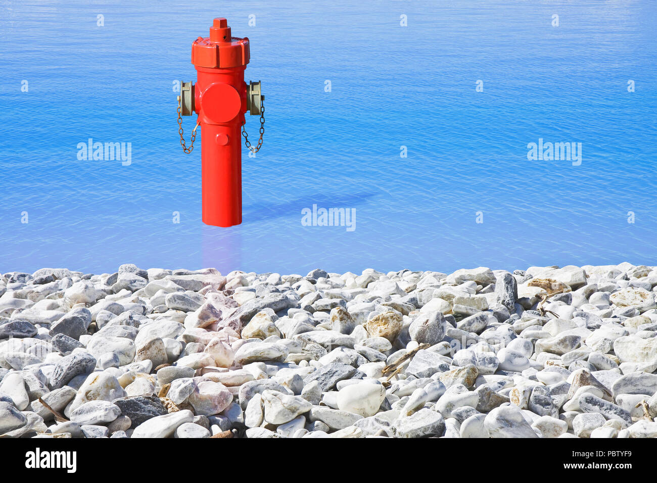Un improbabile idrante al mare. Molta acqua Concetto di immagine Foto Stock