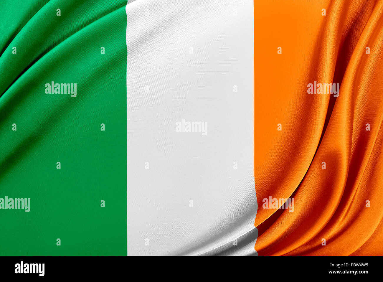 Irlanda bandiera con una lucida tessitura della seta. Foto Stock