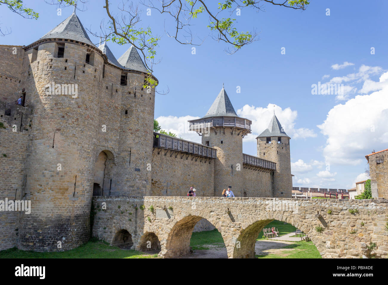 La Cité medievale di Carcassonne, dipartimento francese dell Aude, Regione Occitanie, Francia. Lo Château Comtal. Foto Stock