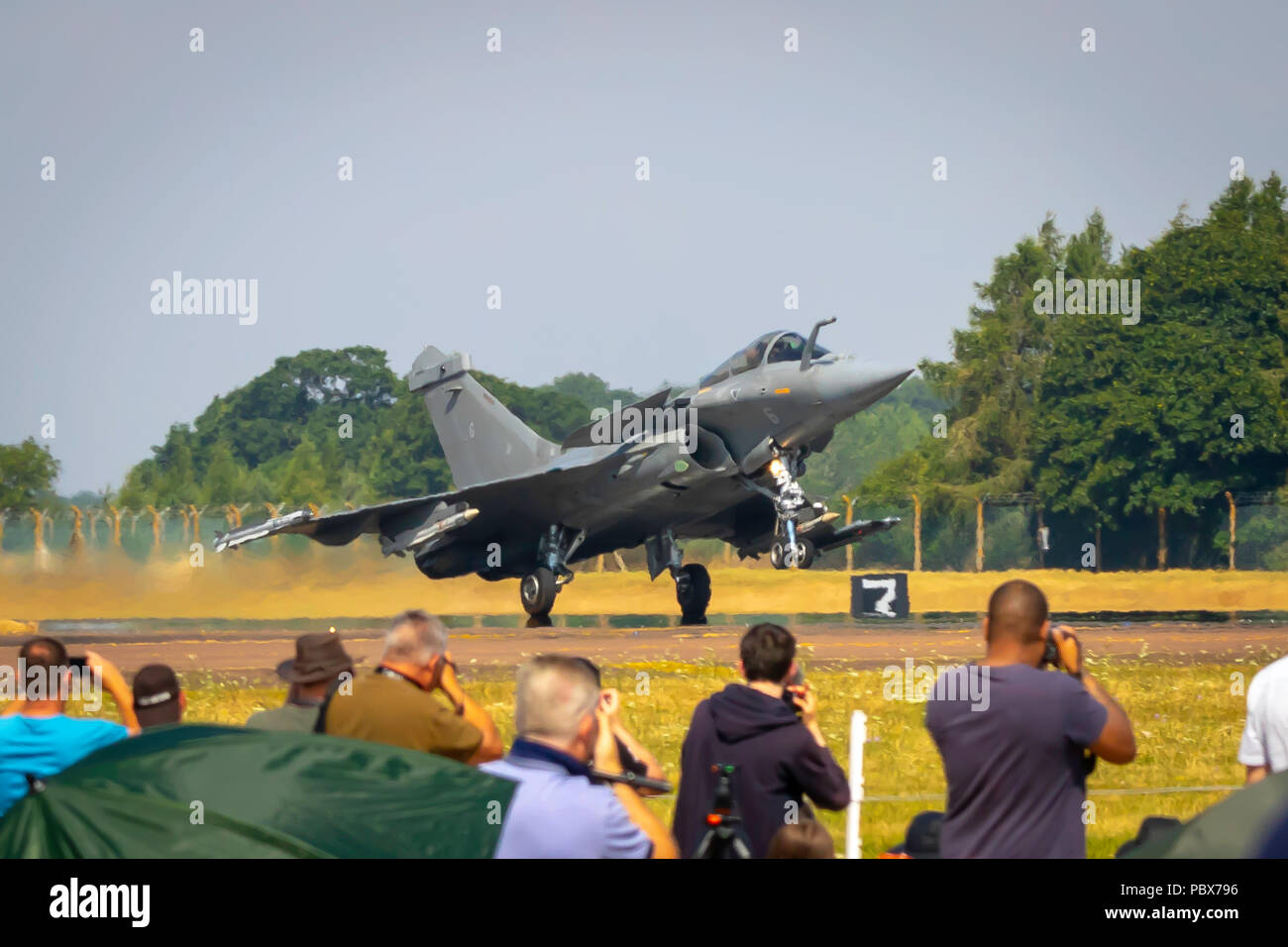 Fairford, Gloucestershire, Regno Unito - Luglio 14th, 2018: Dassault Rafale Visualizza a Fairford International Air Tattoo 2018 Foto Stock