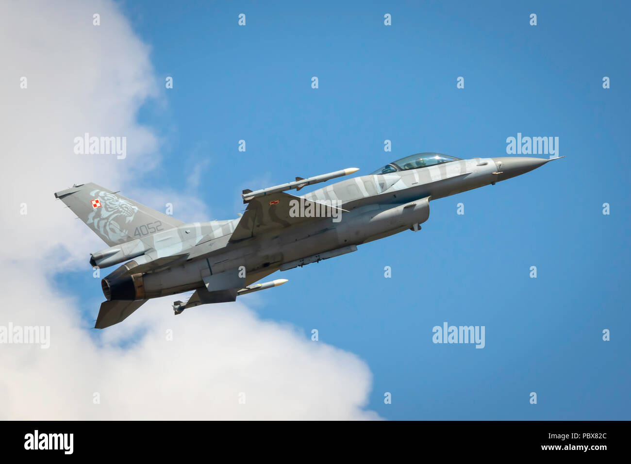 Fairford, Gloucestershire, Regno Unito - Luglio 14th, 2018: Polish Air Force Lockheed Martin General Dynamics F-16 Fighting Falcon Foto Stock