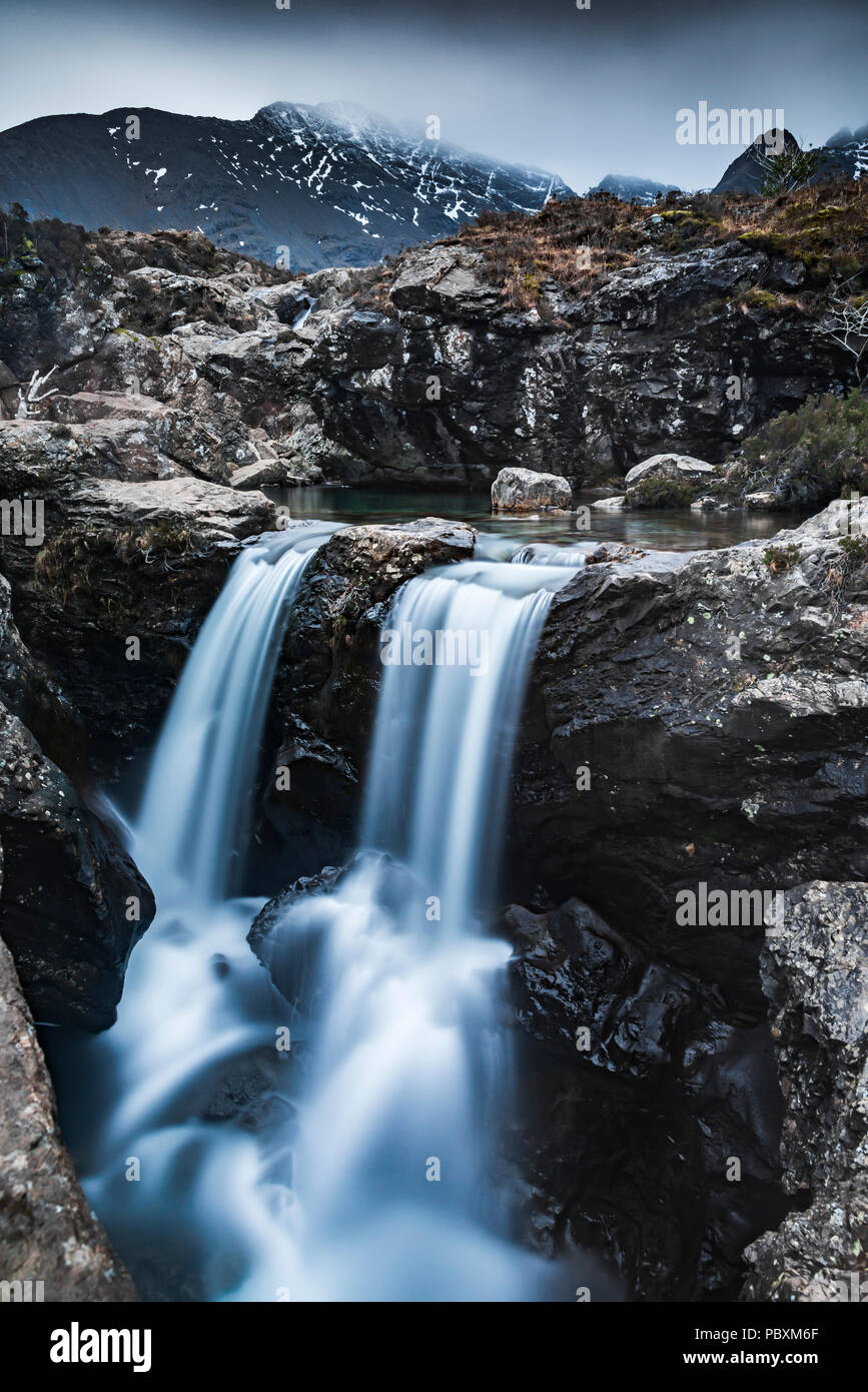 Pool di fata cascata, Isola di Skye in Scozia, Regno Unito, Europa Foto Stock