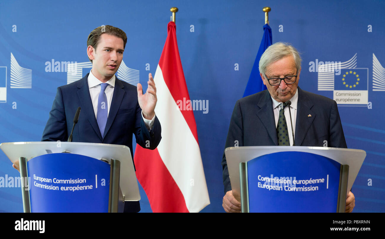 Il Belgio, Bruxelles, su 2018/06/06: Sebastian Kurz, il cancelliere austriaco e Presidente Juncker, presidente della Commissione europea, nel Berlaym Foto Stock