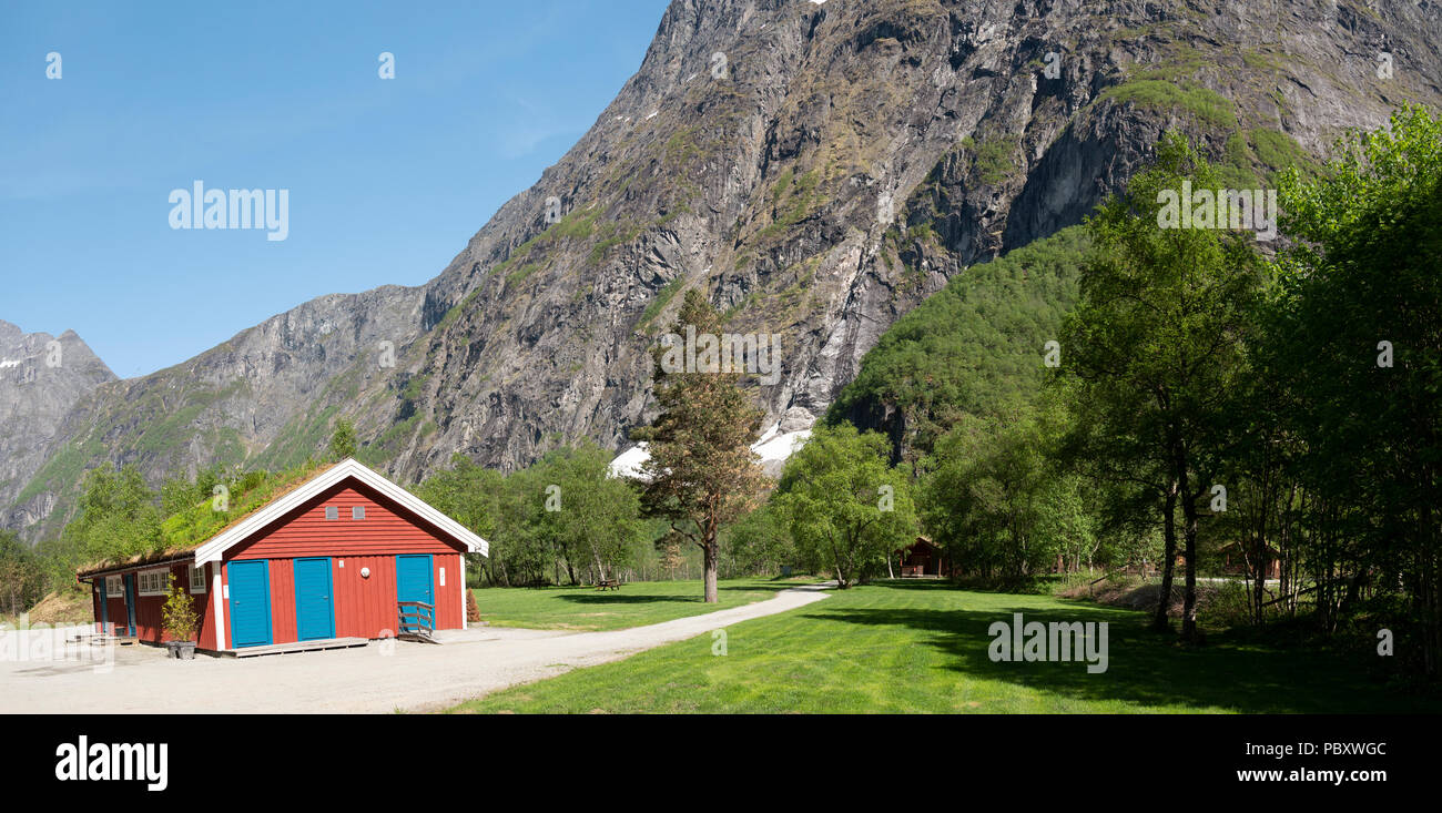 Trollveggen campeggio, Norvegia Foto Stock