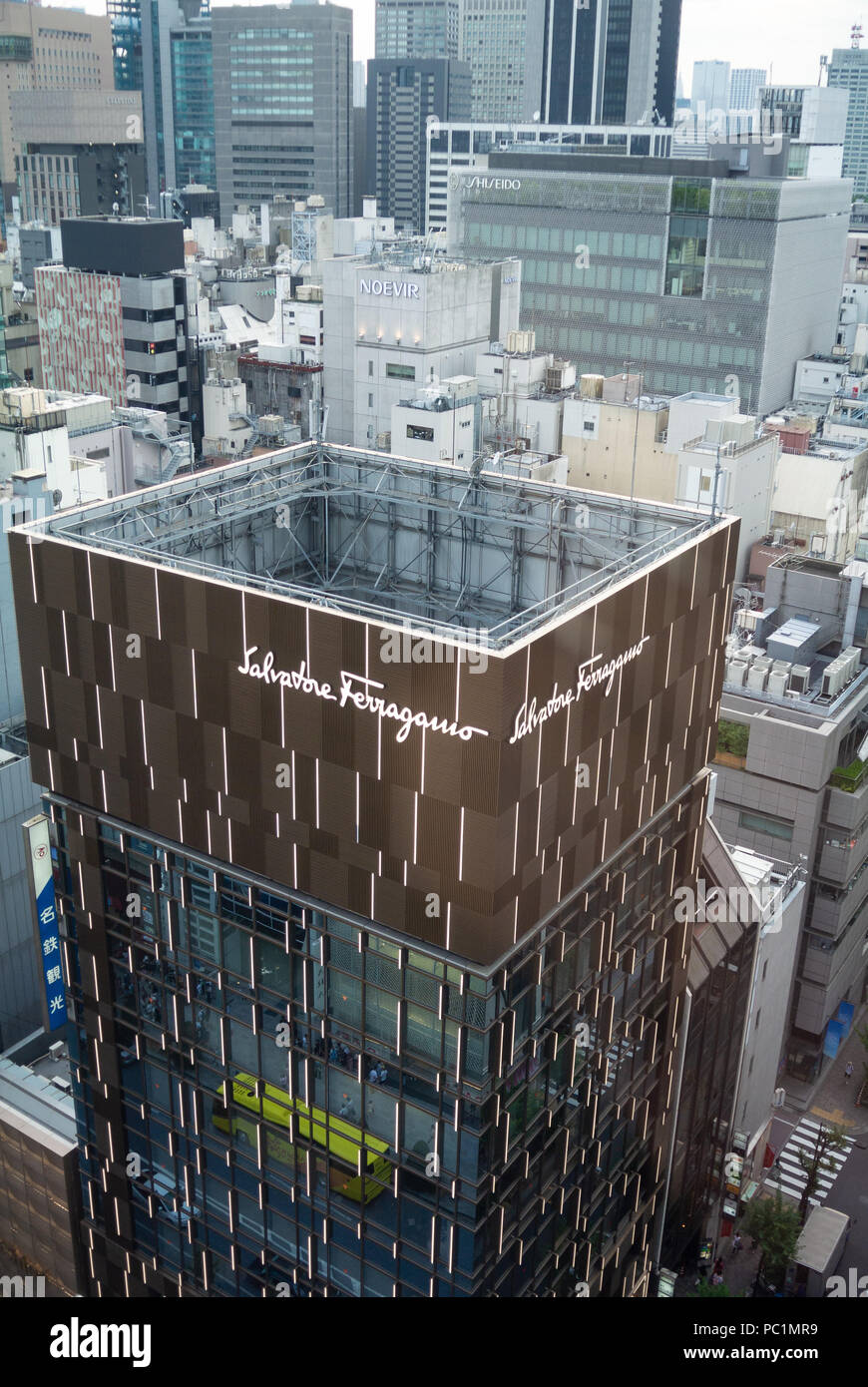 Una veduta aerea di edifici, Ginza, Tokyo, Giappone Foto Stock