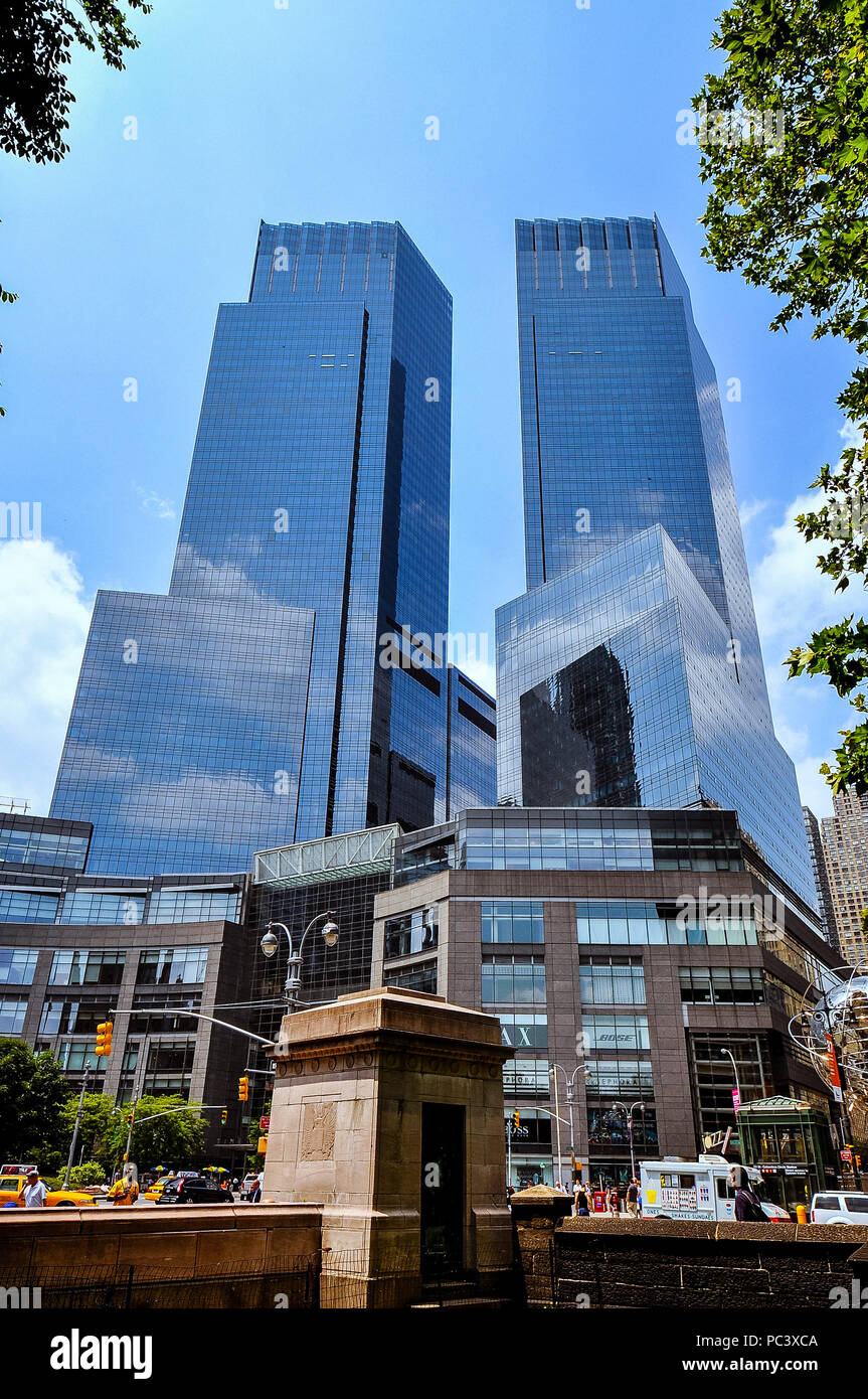 Manhattan, New York - Giugno 10, 2011: Time Warner Center su Giugno 10, 2011 a Manhattan, New York. Foto Stock