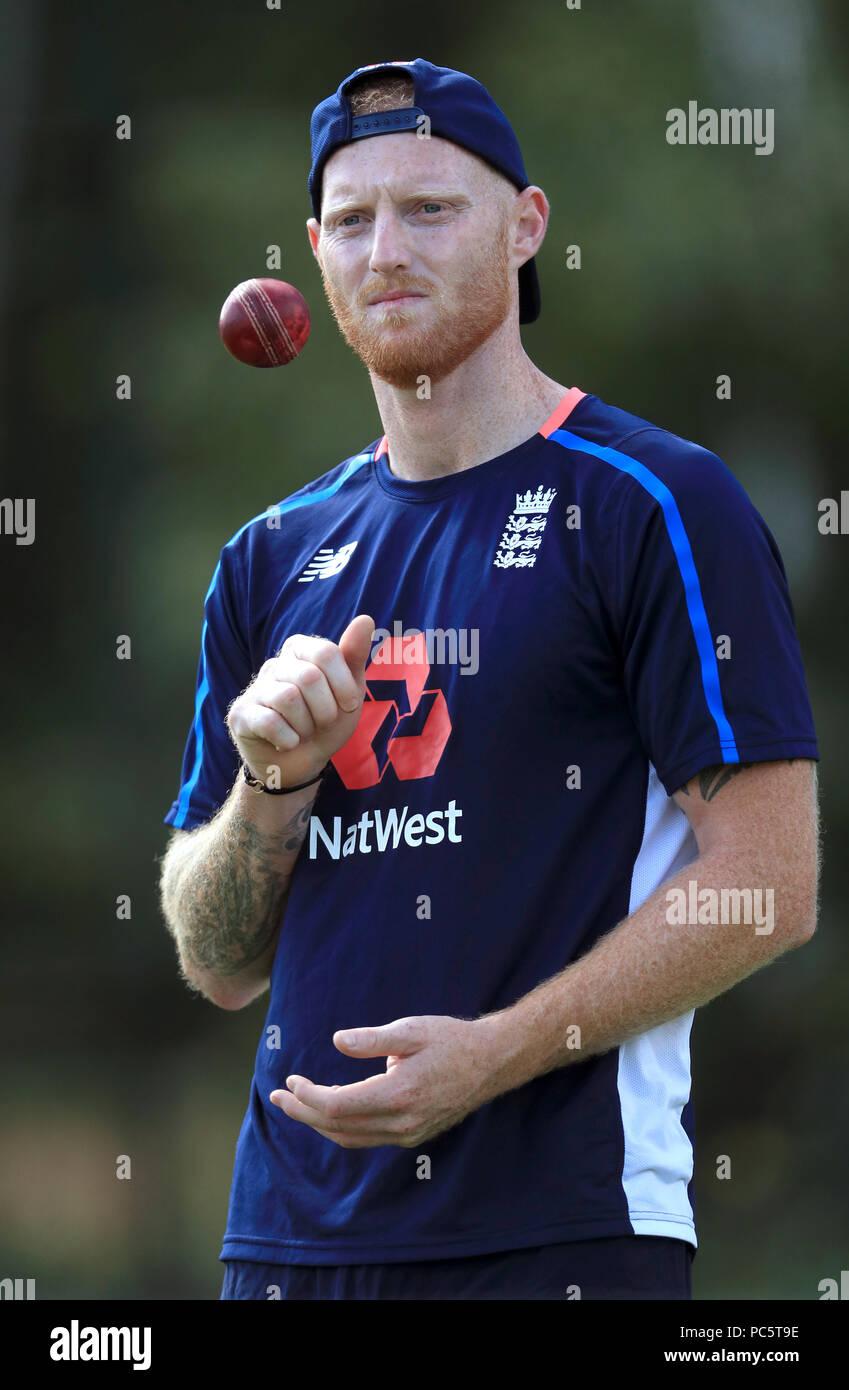 L'Inghilterra del Ben Stokes durante una sessione di reti a Edgbaston, Birmingham. Foto Stock