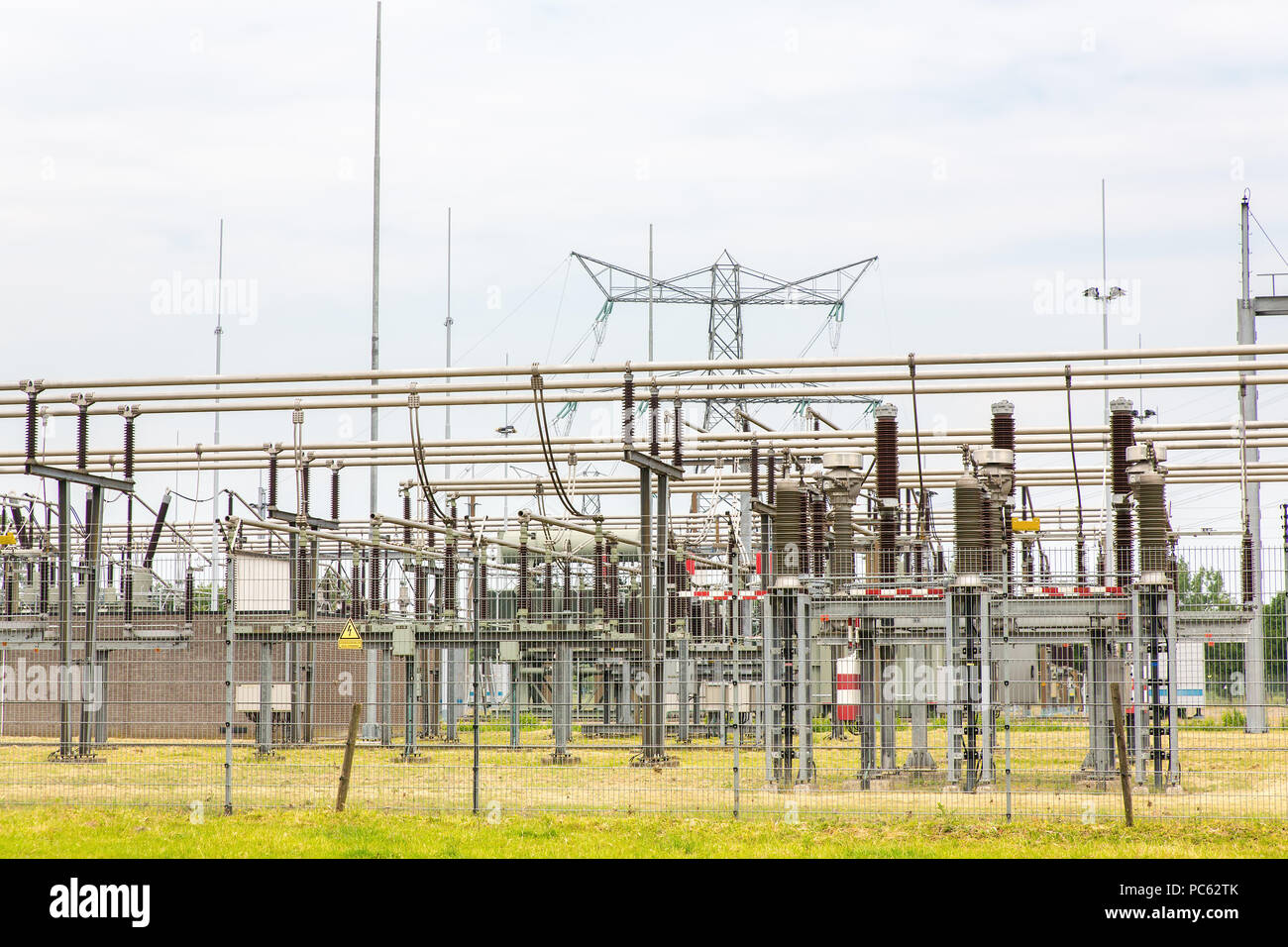 Unione stazione di distribuzione per il trasporto di energia elettrica Foto Stock