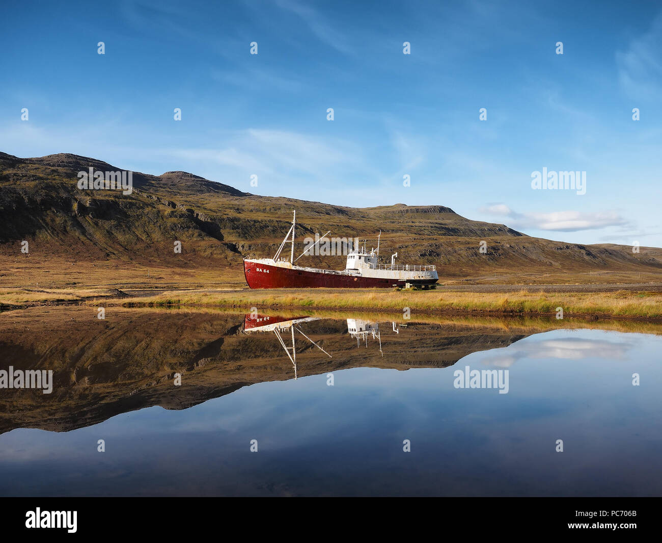 Gardar, la più antica nave in acciaio di Islanda (Westfjords) Foto Stock