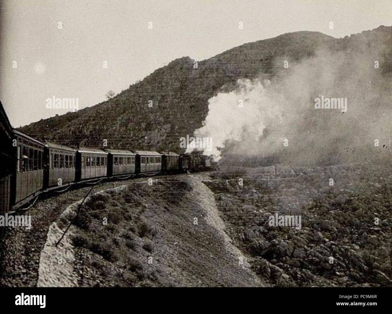 64 Zug bei Cavtat Foto Stock