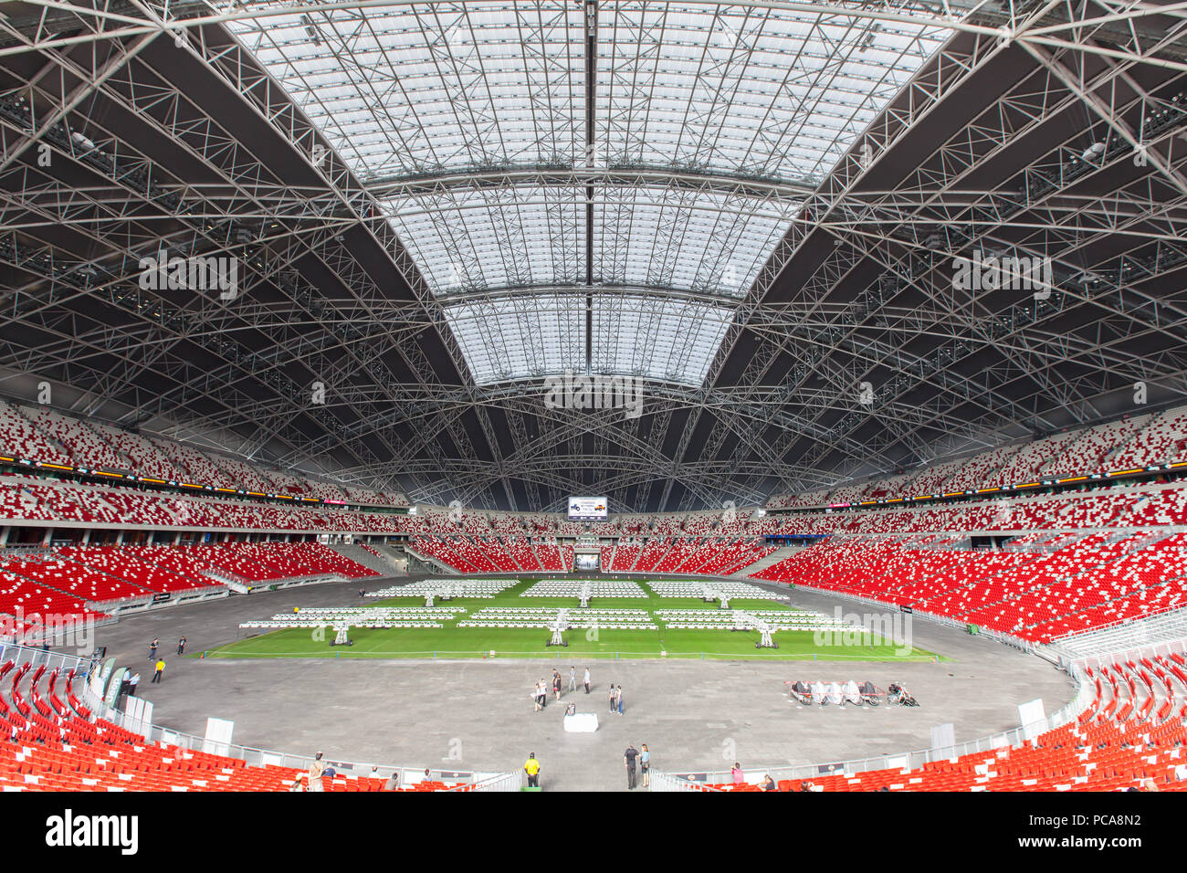 Grande architettura spazio interno al Singapore Sports Hub Stadium. Foto Stock