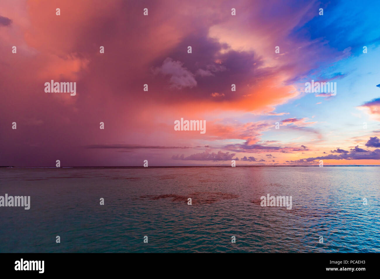 Lo splendido paesaggio Rangali Island, Maldive, Oceano Indiano, Asia Foto Stock
