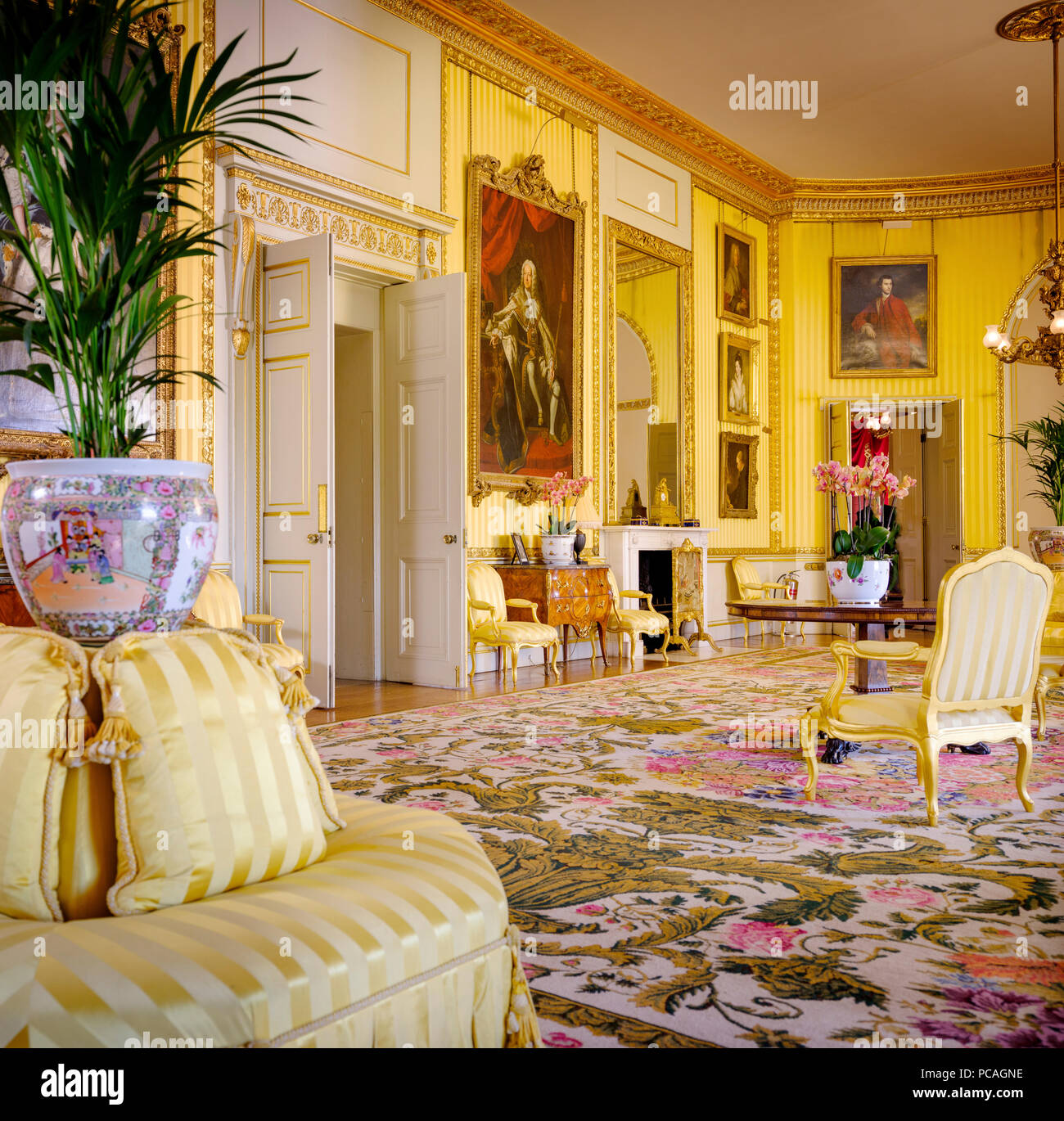 Goodwood House, a Goodwood station wagon, West Sussex Regno Unito. Foto Stock