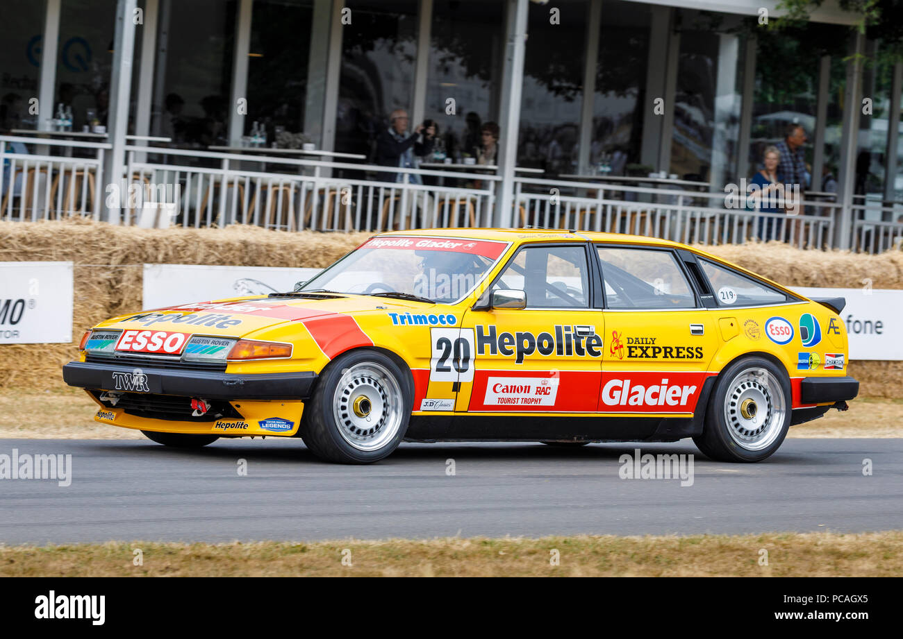 1983 Rover SD1 Vitesse, originariamente disputato da Steve Soper, qui guidati da Ken Clarke all'2018 Goodwood Festival of Speed, Sussex, Regno Unito. Foto Stock