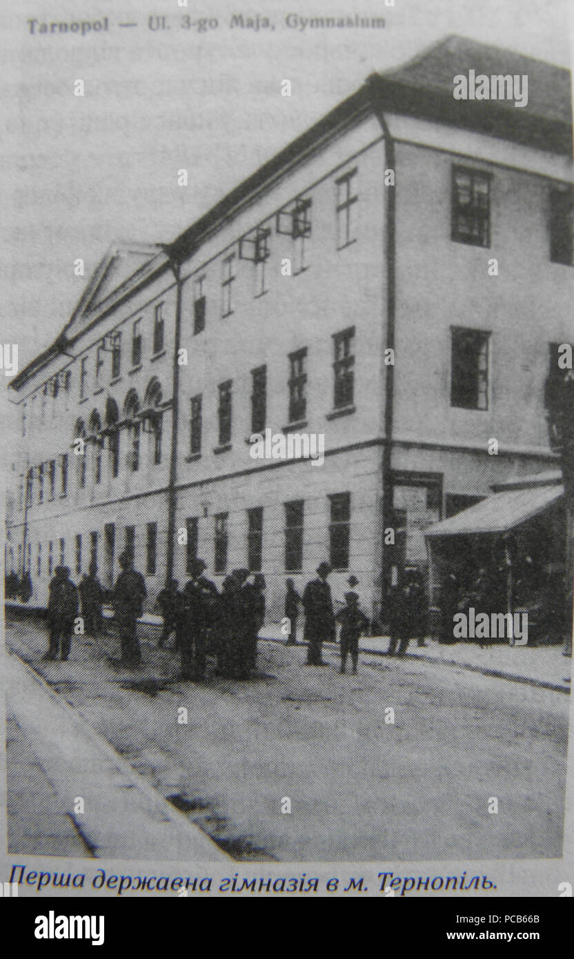 Fotocamere digitali Olympus 684 Перша гім. Терн Foto Stock