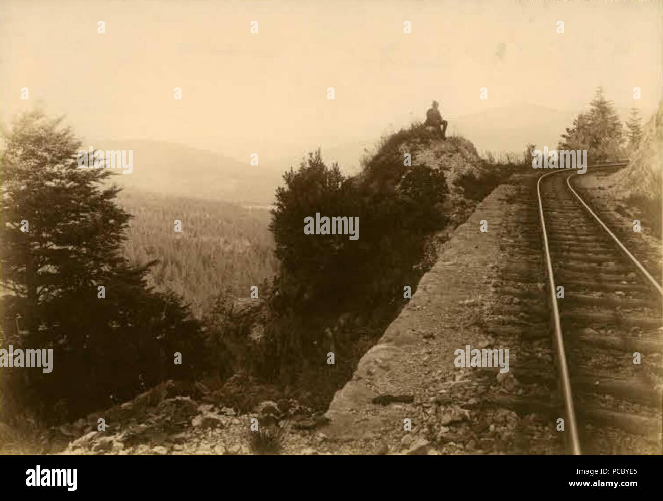 Hauptbahn nach Ostrelj. 54 Steinbeisbahn Oštrelj Foto Stock