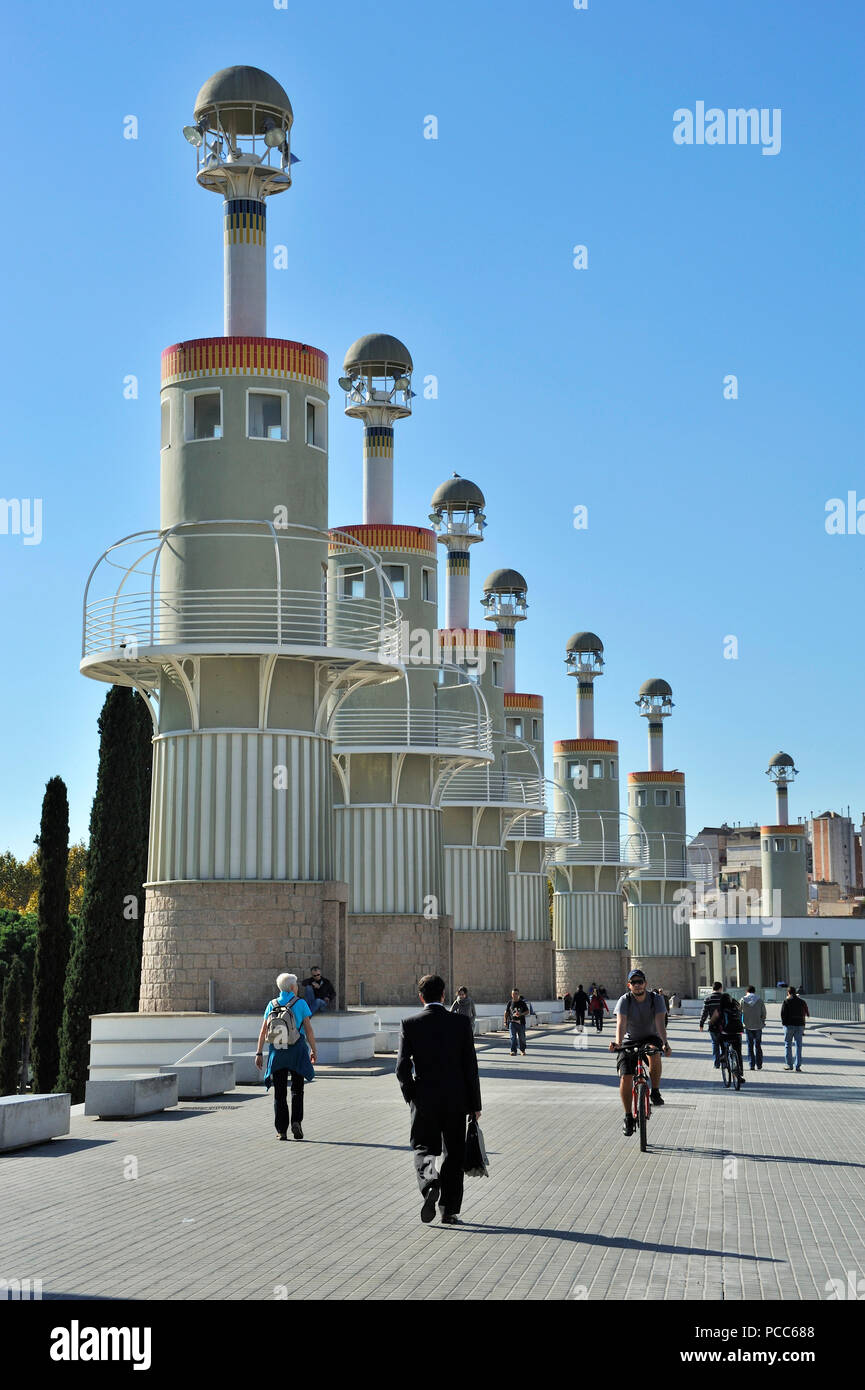 Barcellona, Parc de l'Espanya Industrial, Leuchttürme. 1985. Barcellona Catalogna Parc de l'Espanya Industrial ,Barcelona, Katalonien, Spanien Foto Stock