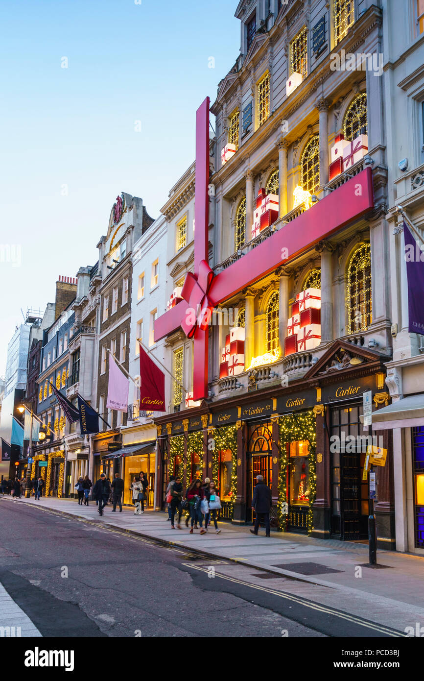 Cartier store decorato per il Natale, New Bond Street a Londra, Inghilterra, Regno Unito, Europa Foto Stock
