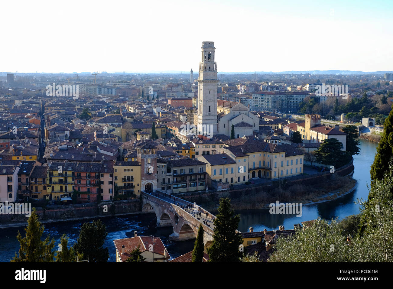 Vista panoramica di Verona da Castel San Pietro, Verona, Veneto, Italia, Europa Foto Stock