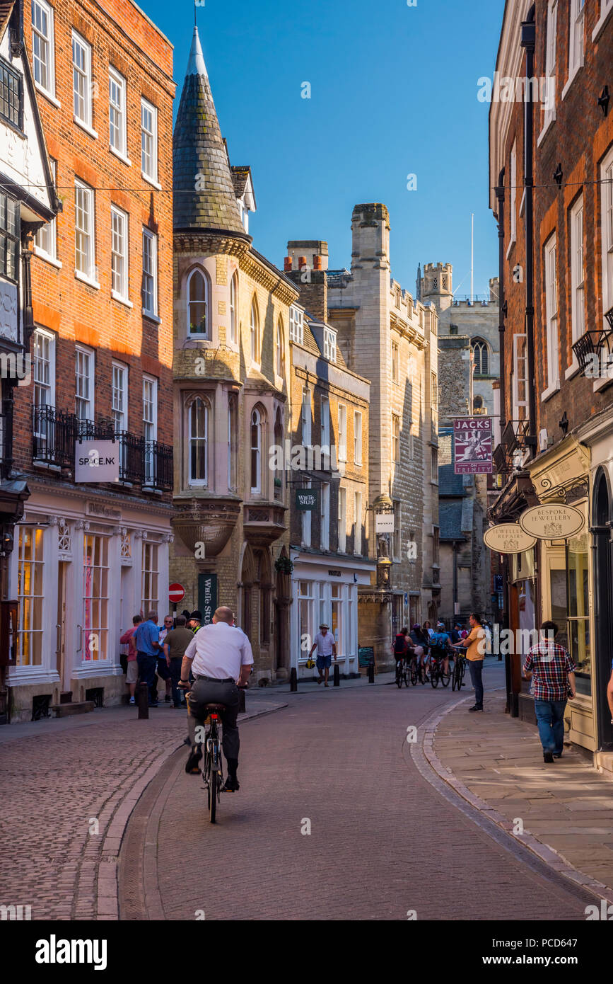 Trinity Street, Cambridge, Cambridgeshire, England, Regno Unito, Europa Foto Stock