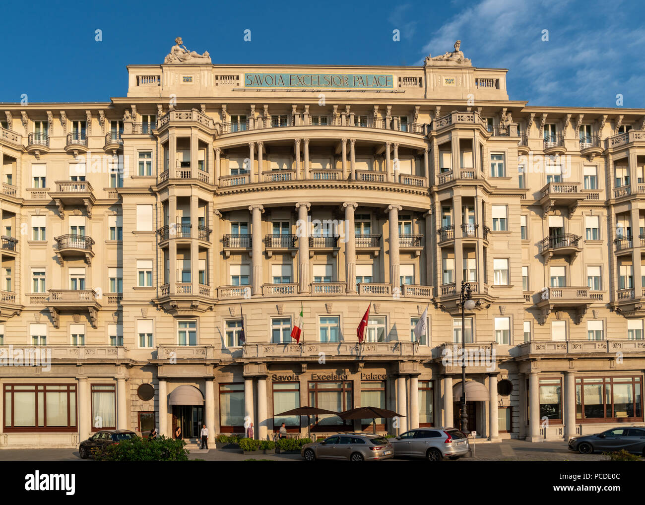 Trieste, 31 luglio 2018. L'iconico Savoia Excelsior Palace hotel nel centro cittadino di Trieste, Italia. Foto di Enrique Shore Foto Stock