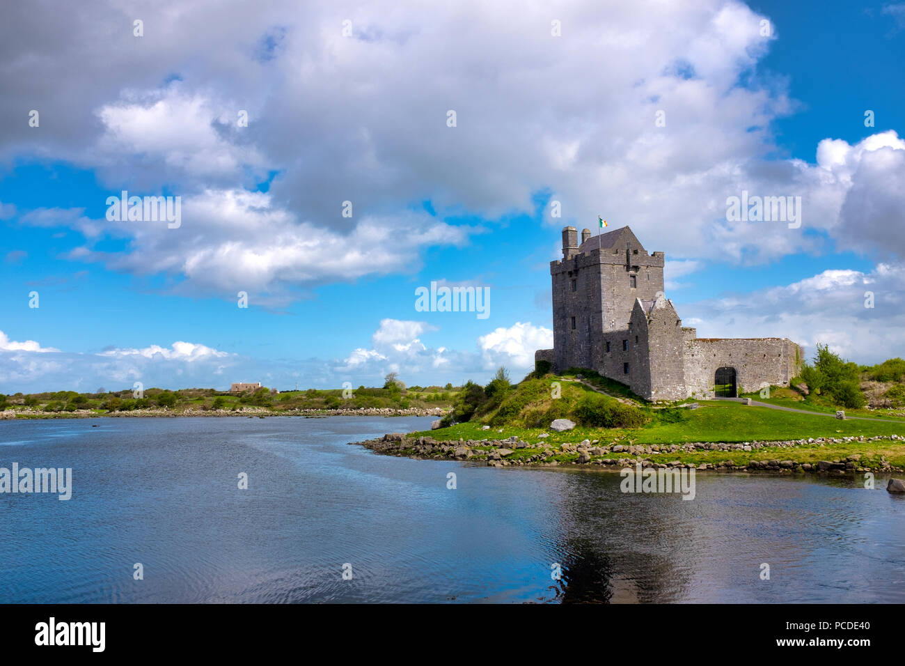 Dunguaire Castle, nella contea di Galway, Irlanda Foto Stock