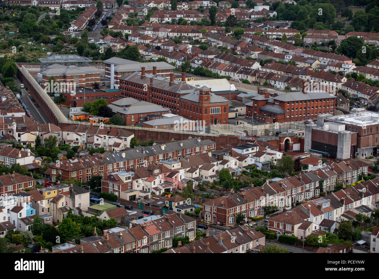 Una veduta aerea di HM prigione Bristol. Una categoria B gli uomini del carcere, situato nell'area Horfield di Bristol. Foto Stock