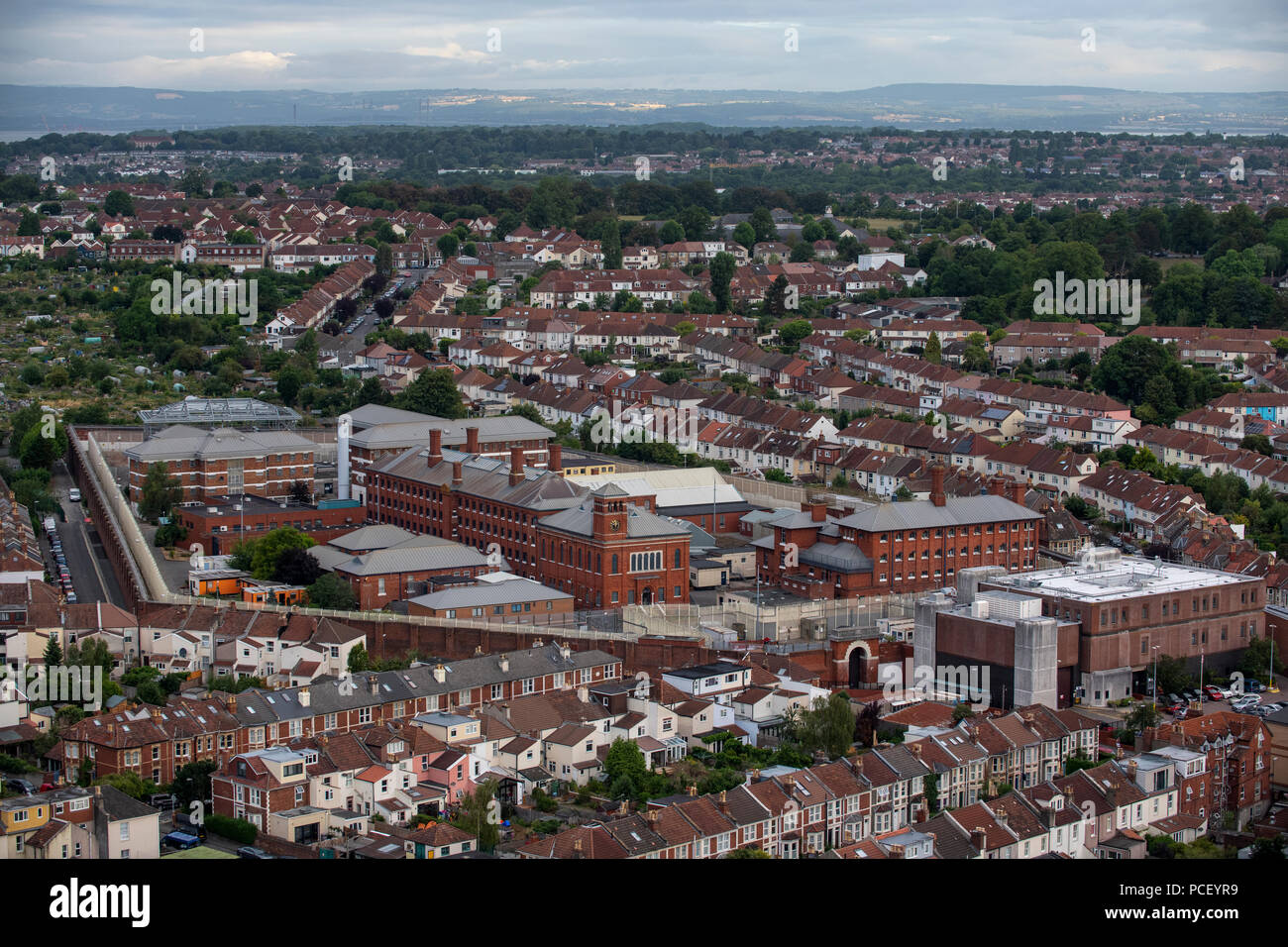 Una veduta aerea di HM prigione Bristol. Una categoria B gli uomini del carcere, situato nell'area Horfield di Bristol. Foto Stock