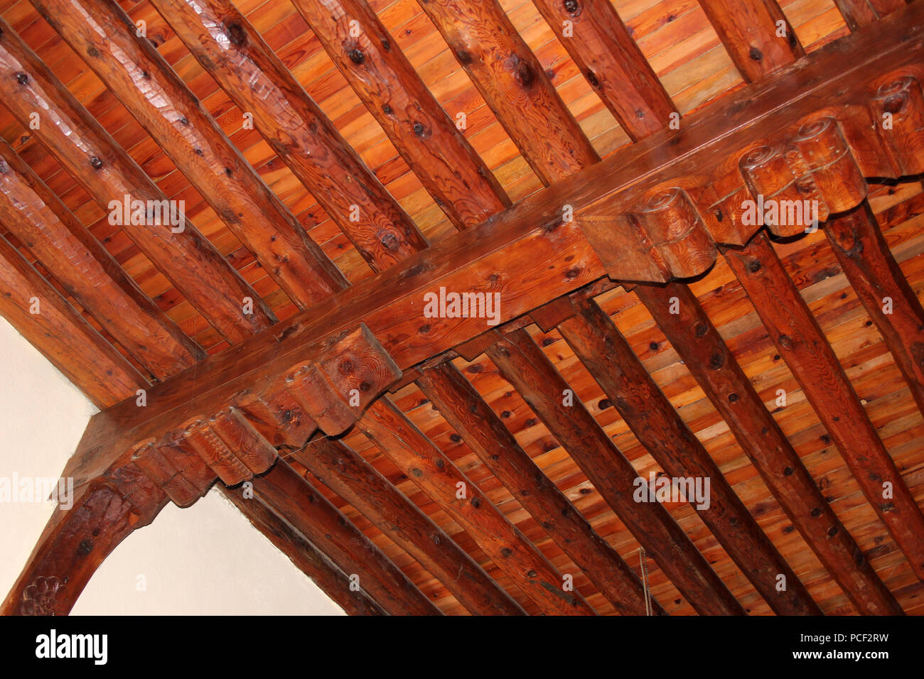 Soffitto in legno Foto Stock