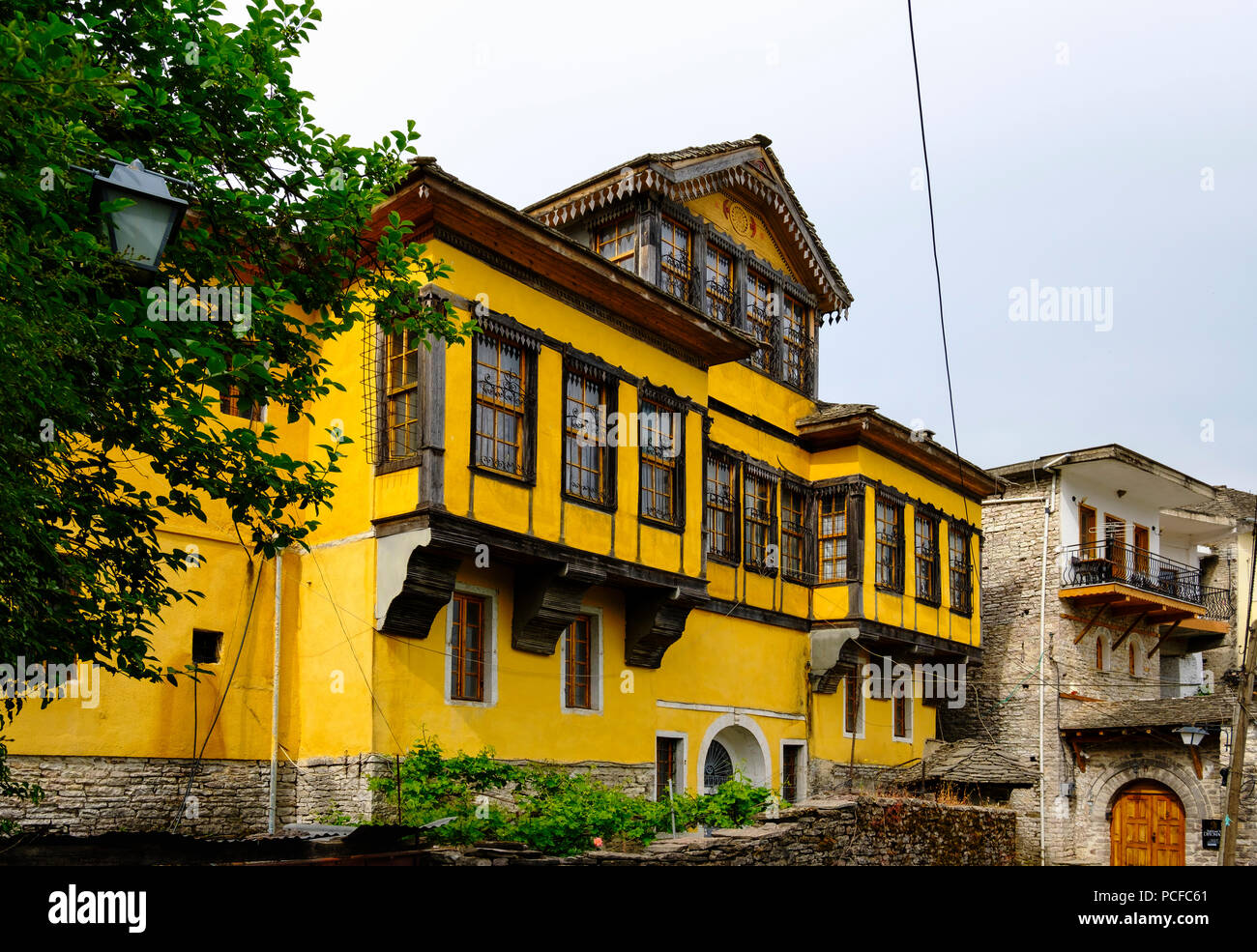 Casa di fico, quartiere Palorto, Città Vecchia, Argirocastro, Gjirokastër, Albania Foto Stock