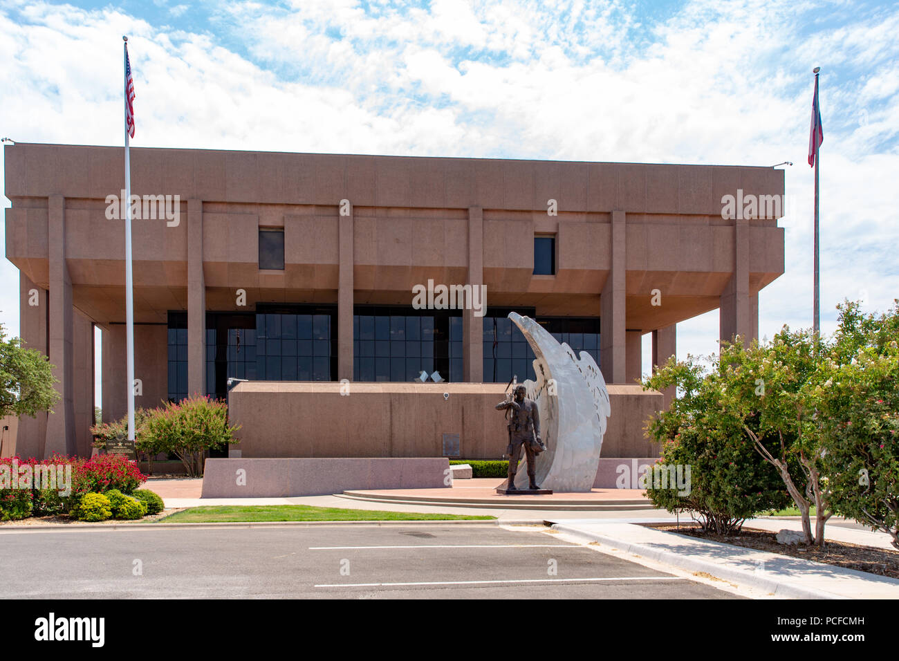 Il moderno 1972 Taylor County Courthouse in Abilene Texas Foto Stock