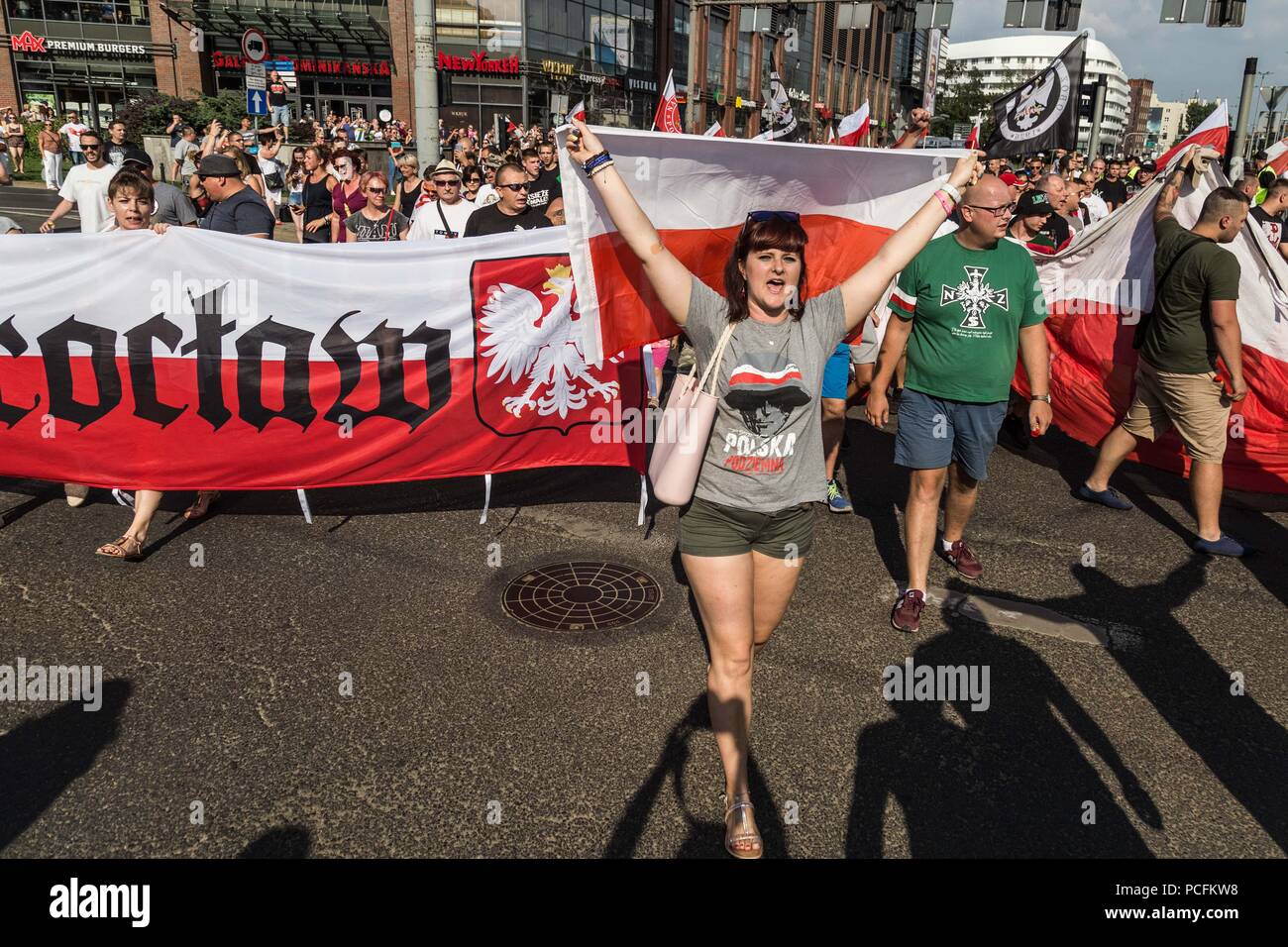 Varsavia, Polonia. 1 agosto, 2018 Wroclaw, Polonia. Anniversario dell'Insurrezione di Varsavia del 1944 contro l'occupazione German-Nazi di Varsavia durante la Seconda Guerra Mondiale Krzysztof Kaniewski/Alamy Credito: Krzysztof Kaniewski/Alamy Live News Foto Stock