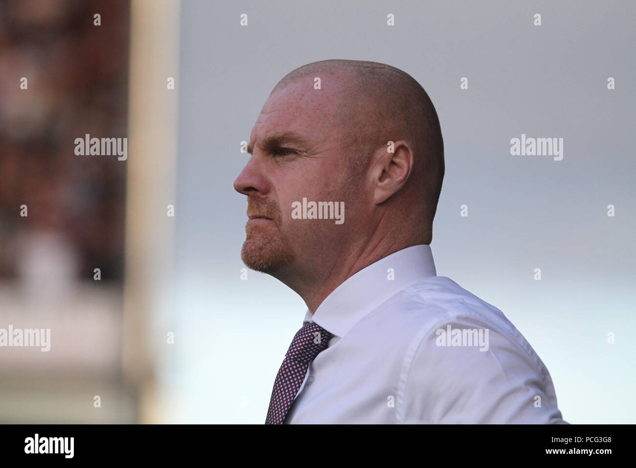 Burnley, Lancashire, Regno Unito. 2 agosto 2018. Burnley manager Sean Dyche alla gara di Europa League tra Burnley e Aberdeen a Turf Moor a Burnley. Credito: Simon Newbury/Alamy Live News Foto Stock