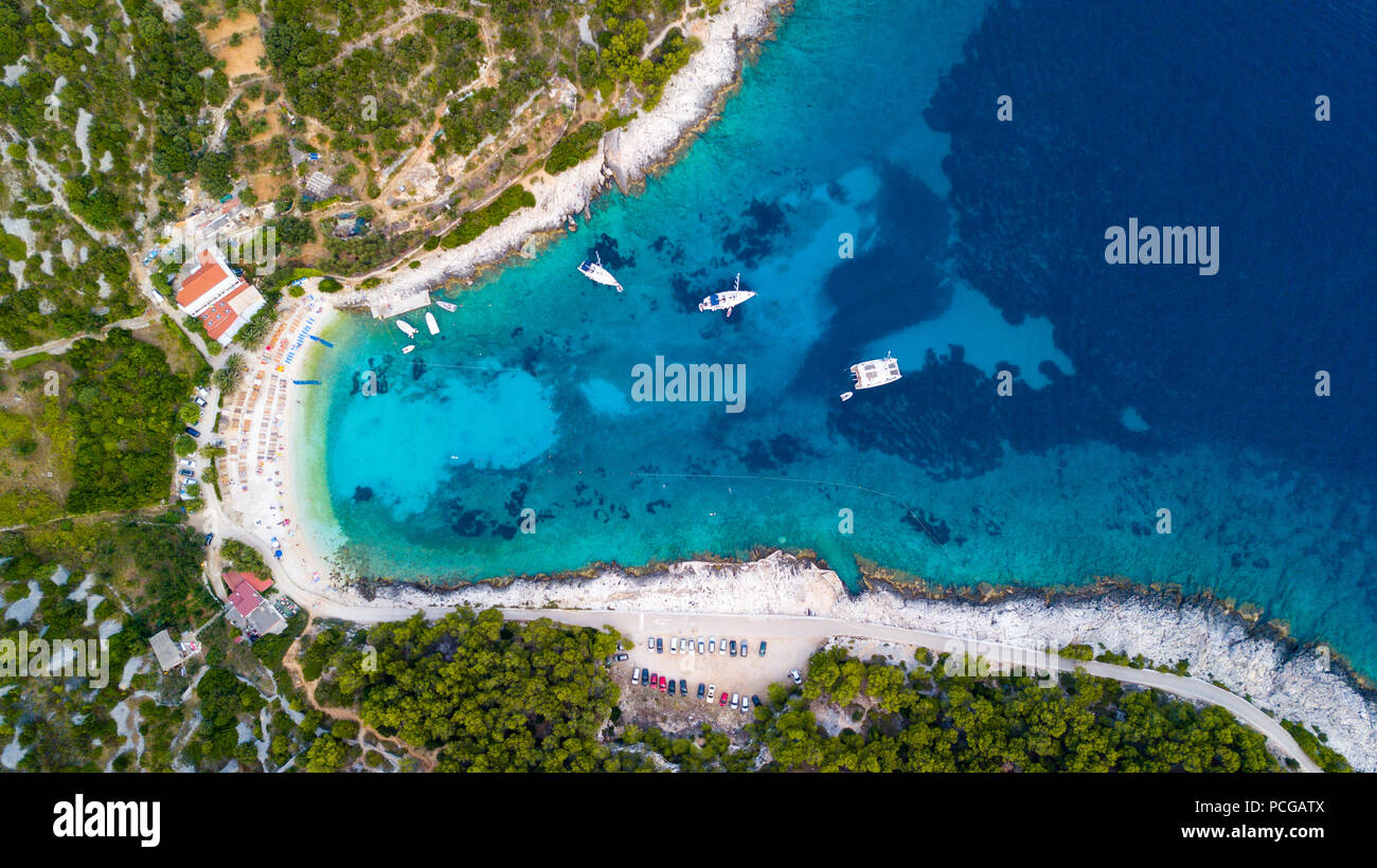 Vista aerea della spiaggia di Hvar, la citta di Hvar, Croazia Foto Stock