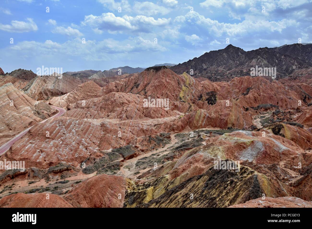 Colorato Paesaggio Delle Montagne Arcobaleno A Zhangye