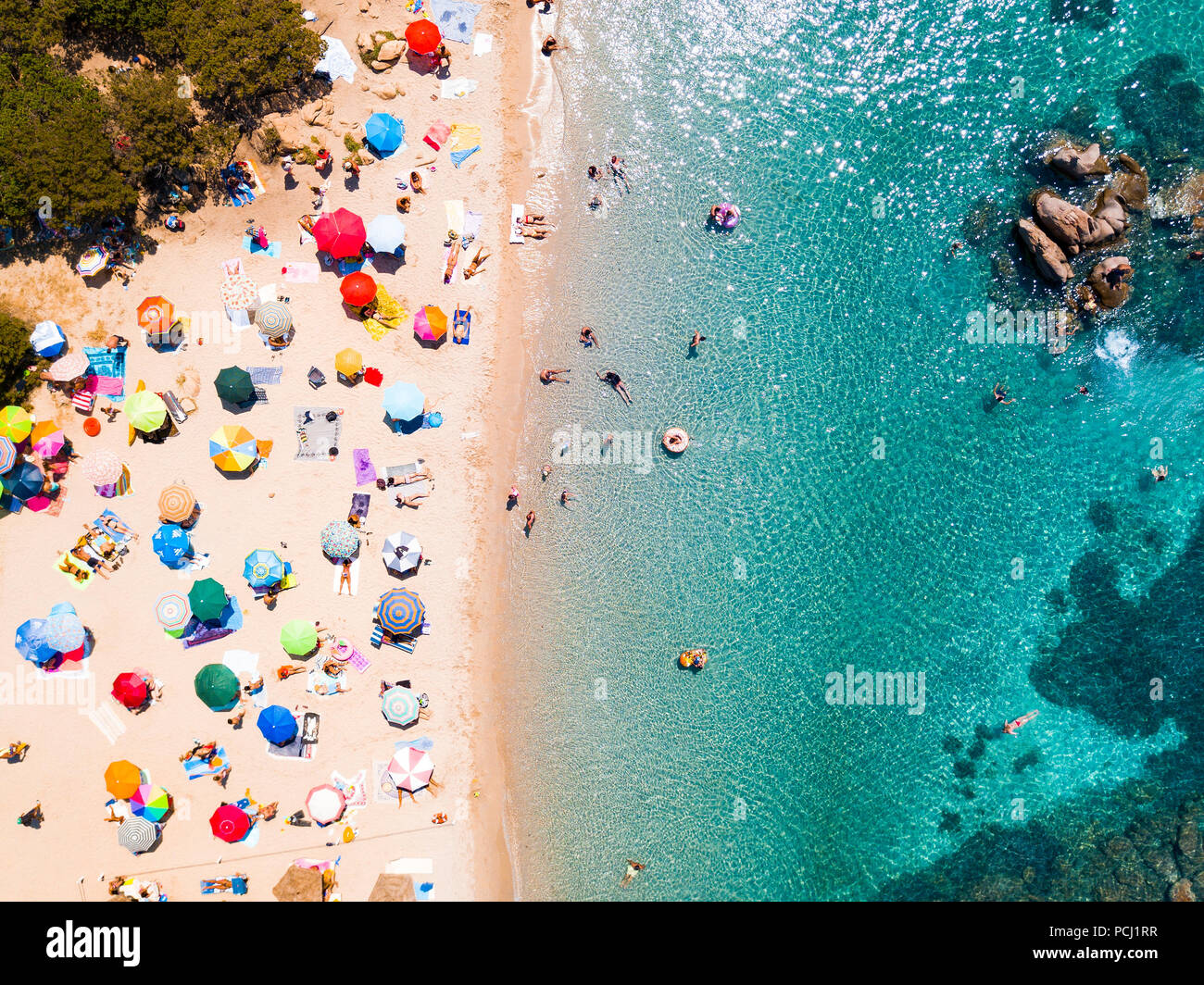 Ombrelloni Da Spiaggia Immagini e Fotos Stock - Alamy