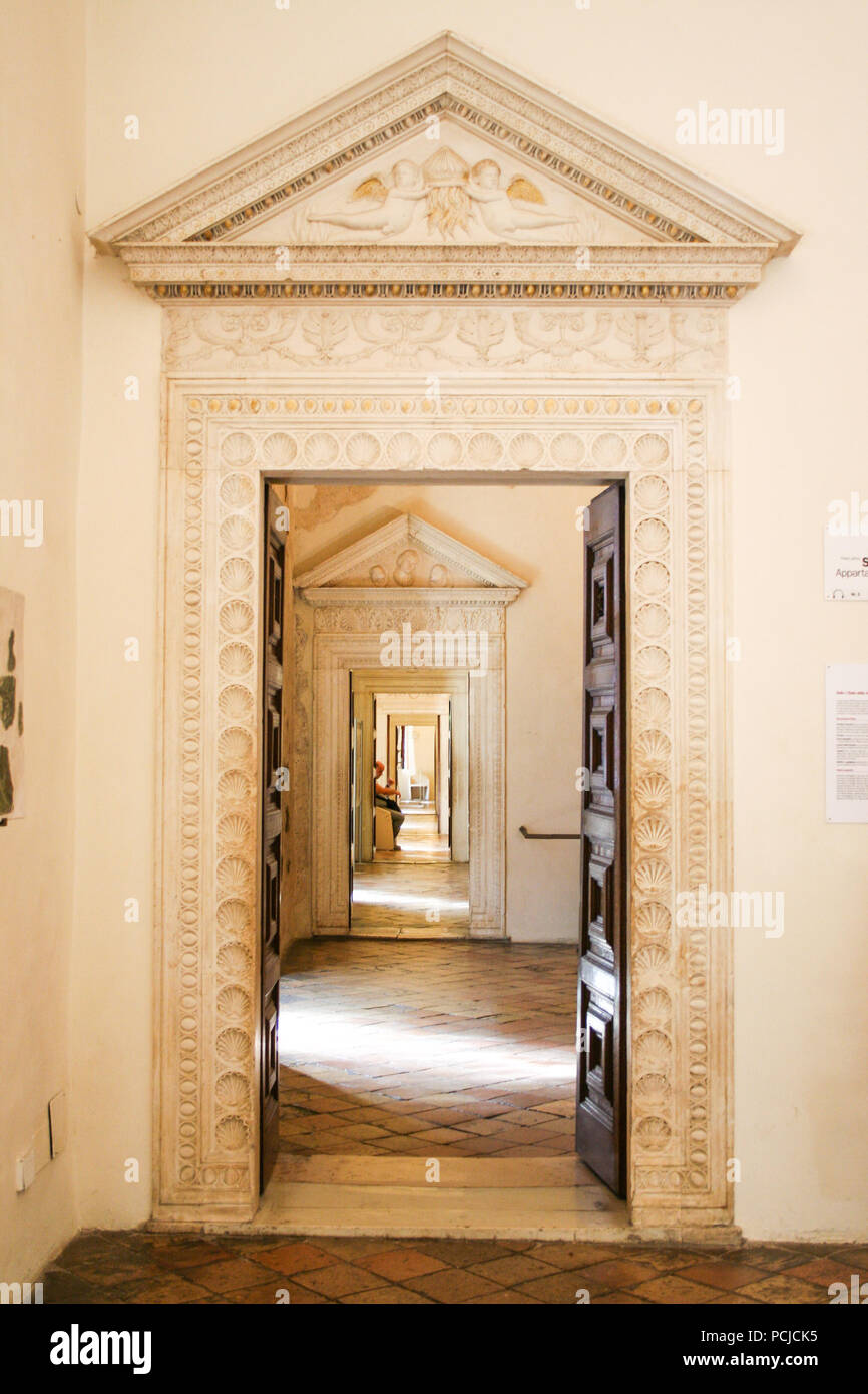 Marche Rinascimentale Il Palazzo Ducale (Italiano: Palazzo Ducale), il palazzo rinascimentale ...
