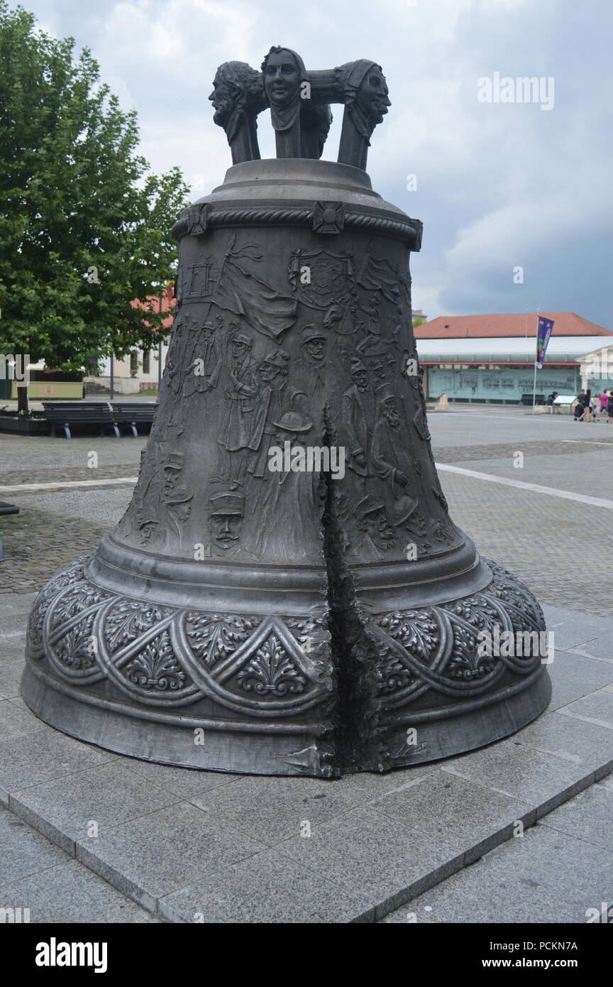 Centro storico a forma di campana monumento Foto Stock